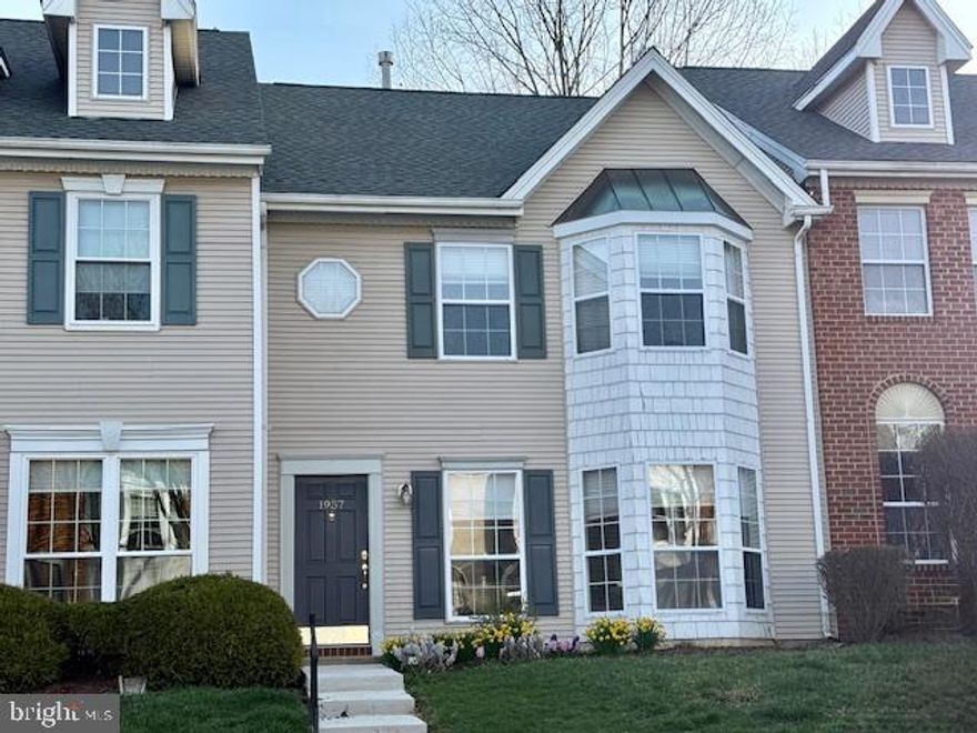 ALL OFFERS DUE BY 3PM SUNDAY APRIL 27, 2025! 
Welcome to 1957 Delancey Street! Bring your vision to make this 2 story, large FORMER MODEL HOME your own. While cosmetically dated, it has impressive structural upgrades, including over 1700 sq ft., 11+ ft vaulted ceiling in the primary bedroom, oversize living room, plenty of windows front and back, allowing all day sunlight, and all the community amenities, (heated saltwater pool, grill, fire pits to name a few). 
Appliances are included in AS IS condition; additional repairs will not be made. Quiet community close to I78, DeSales, and Lehigh University, St Luke's Hospital, and near to Saucon Valley Rail Trail and downtown Hellertown. Seller offering $500 carpet / floor credit.
Don’t hesitate to check it out. This one won’t last long!