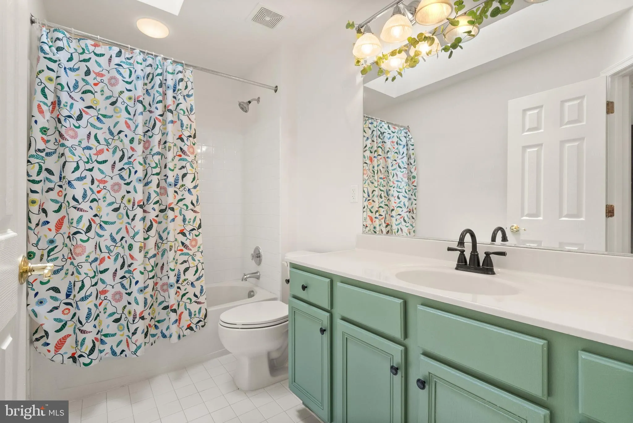 Bristow, Virginia 20136, United States, 6 Bedrooms Bedrooms, ,4 BathroomsBathrooms,Residential,Coming Soon,165263