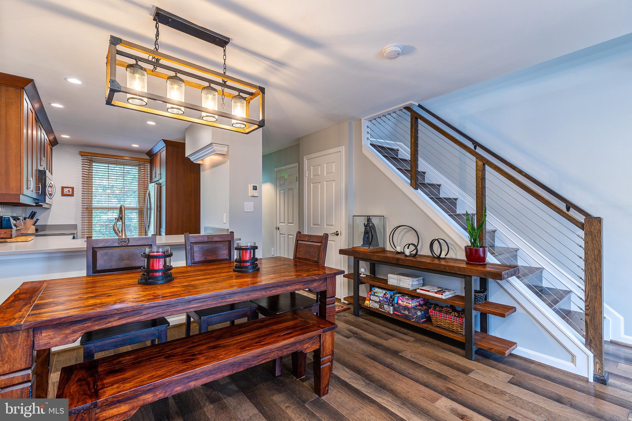 CANTON SQUARE - Residential