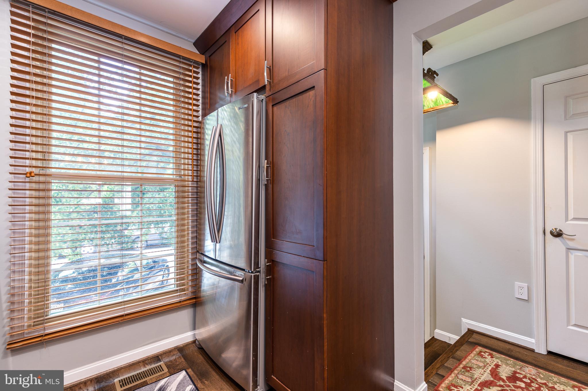 CANTON SQUARE - Residential