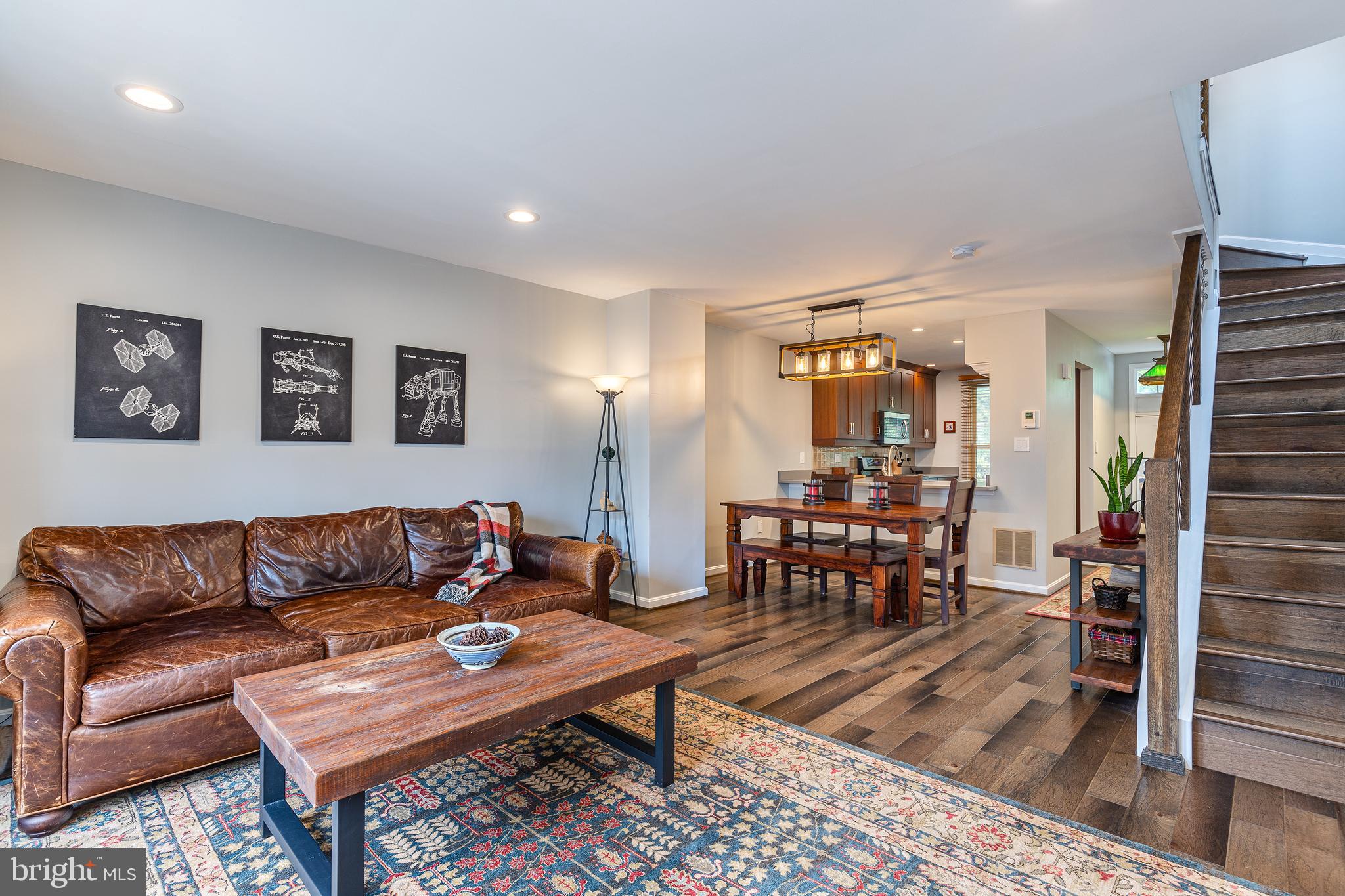 CANTON SQUARE - Residential