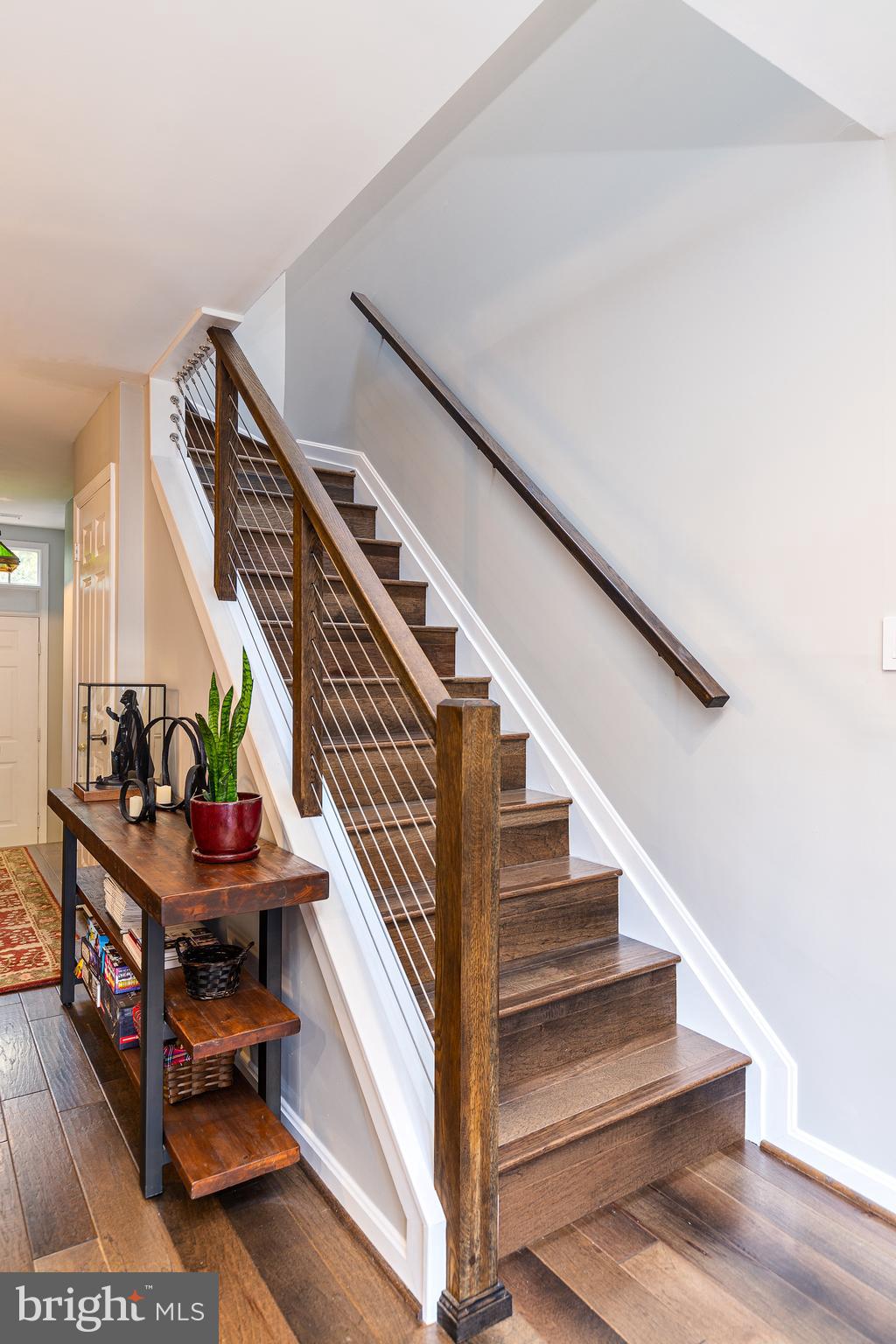 CANTON SQUARE - Residential