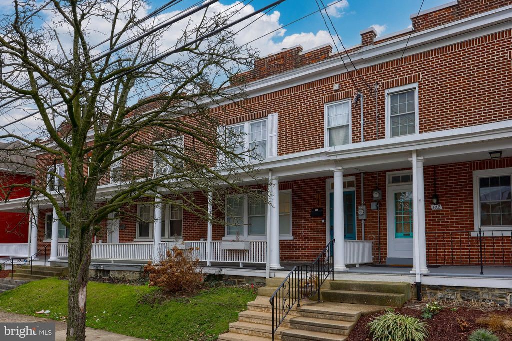 Photo of 144 E Ross Street, Lancaster, PA 17602 (MLS # PALA2047824)