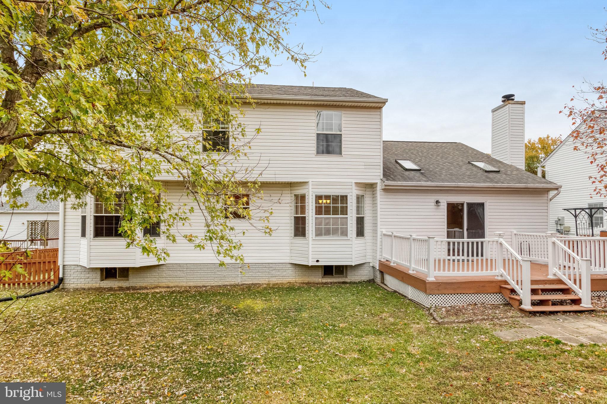 STRATFORD PLACE - Residential