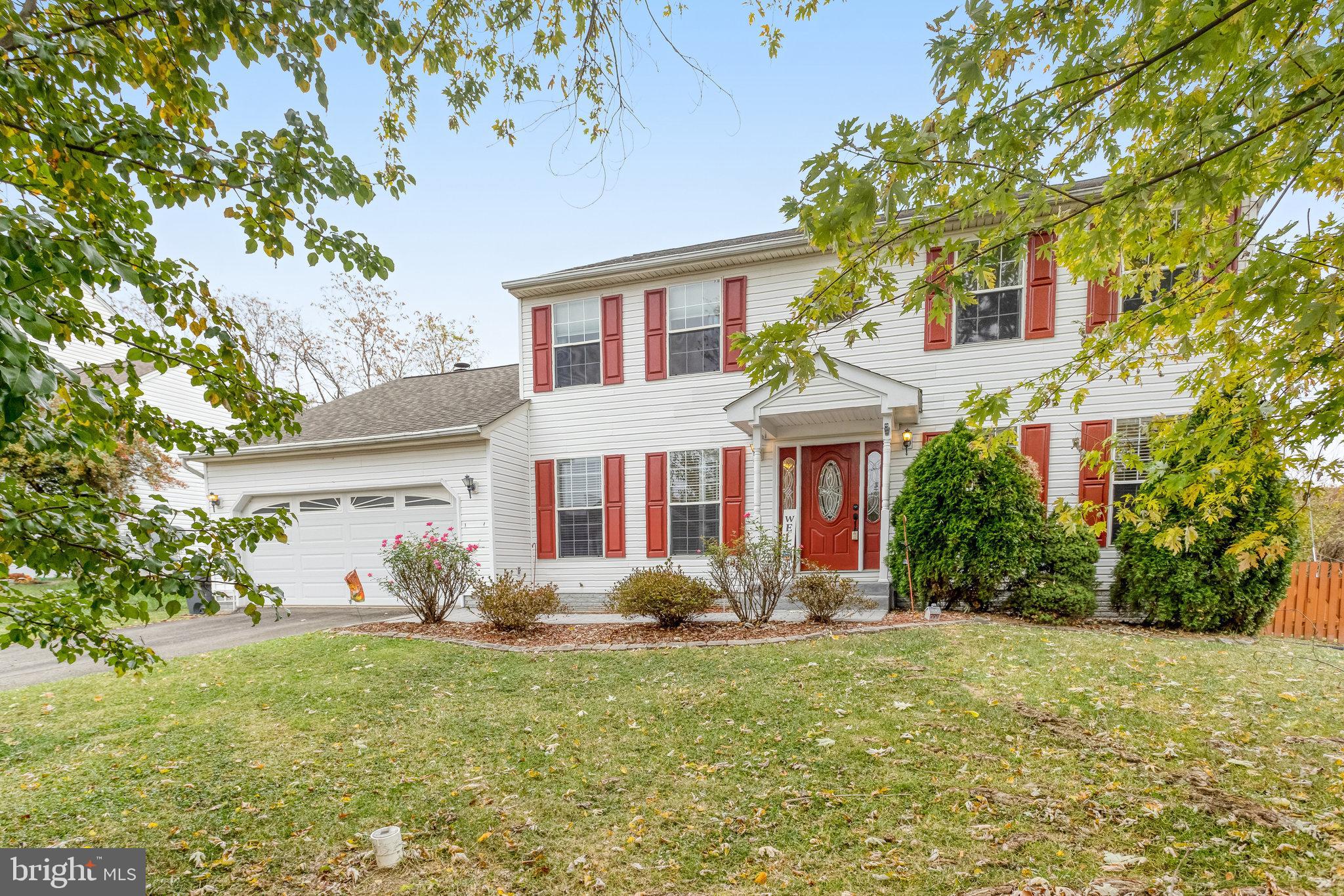 STRATFORD PLACE - Residential