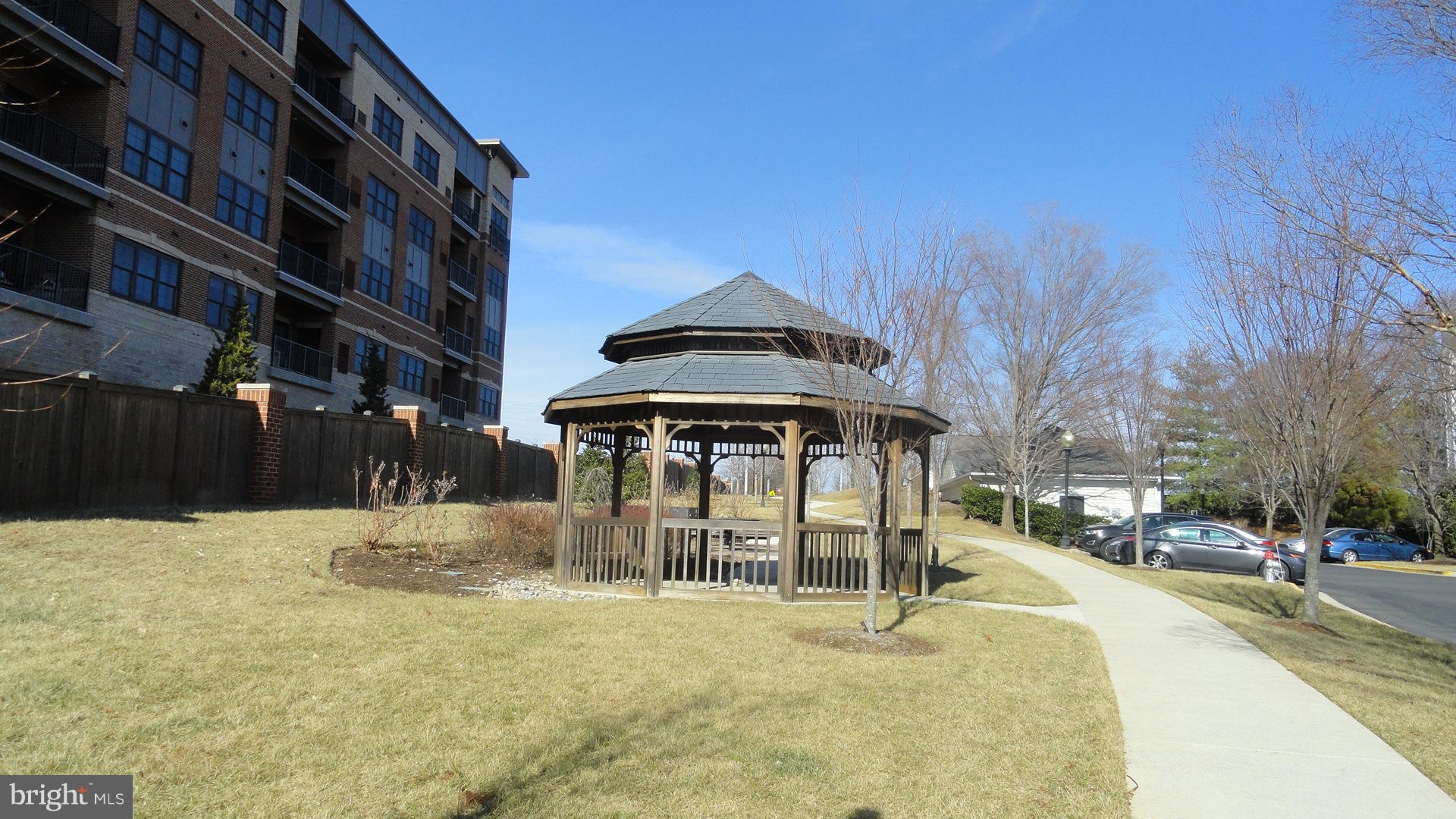 HUNTERS BRANCH - Residential