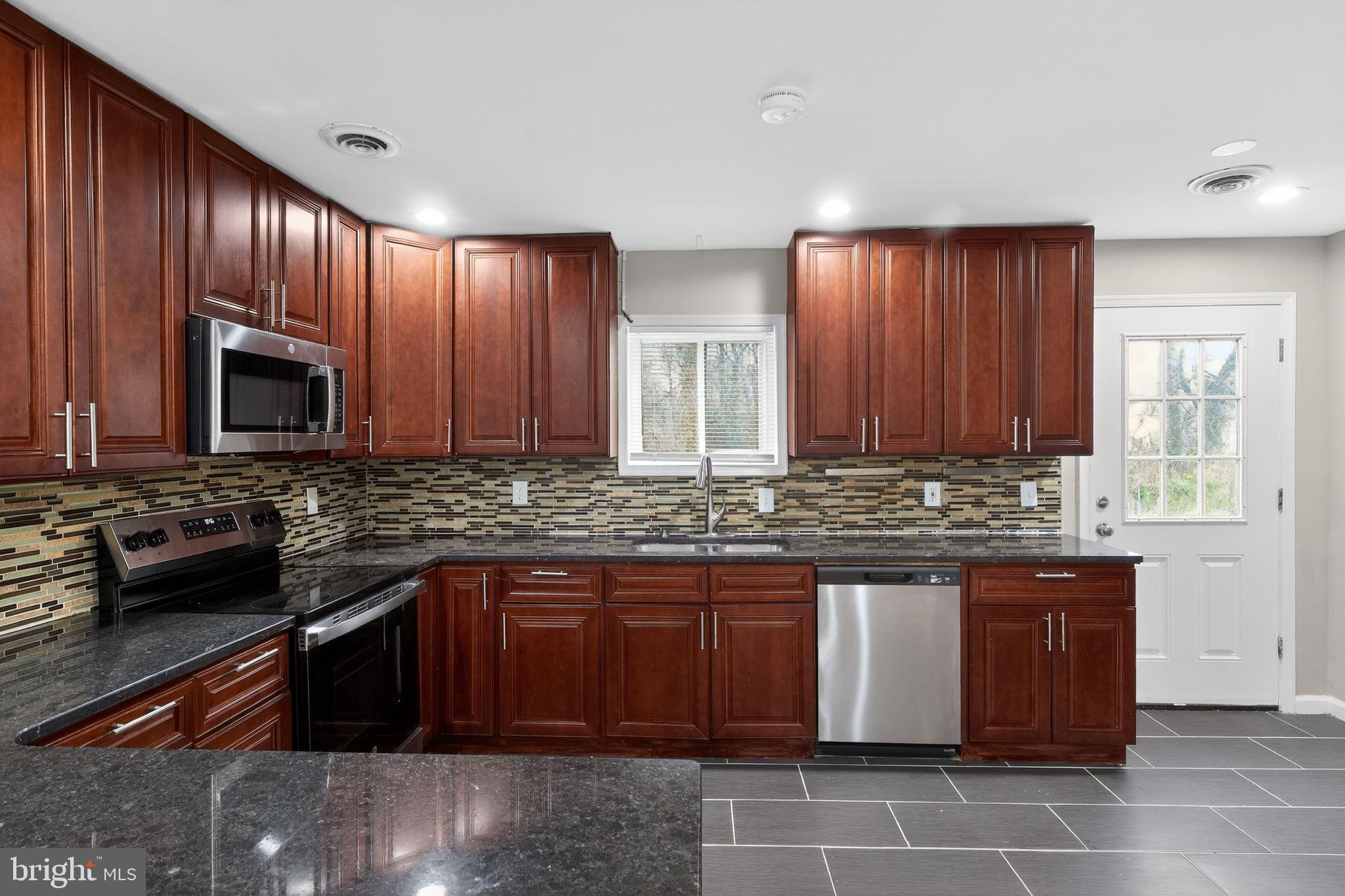 HARUNDALE - Residential