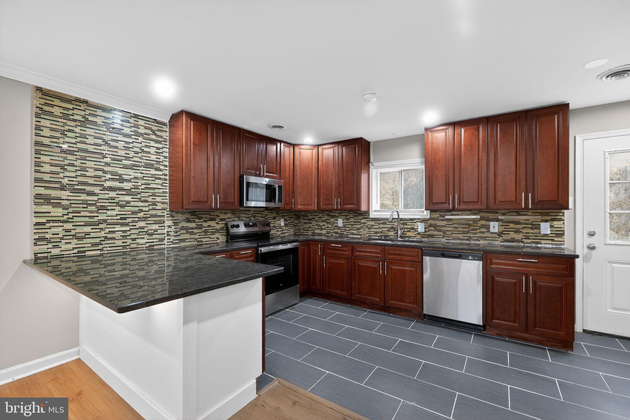 HARUNDALE - Residential