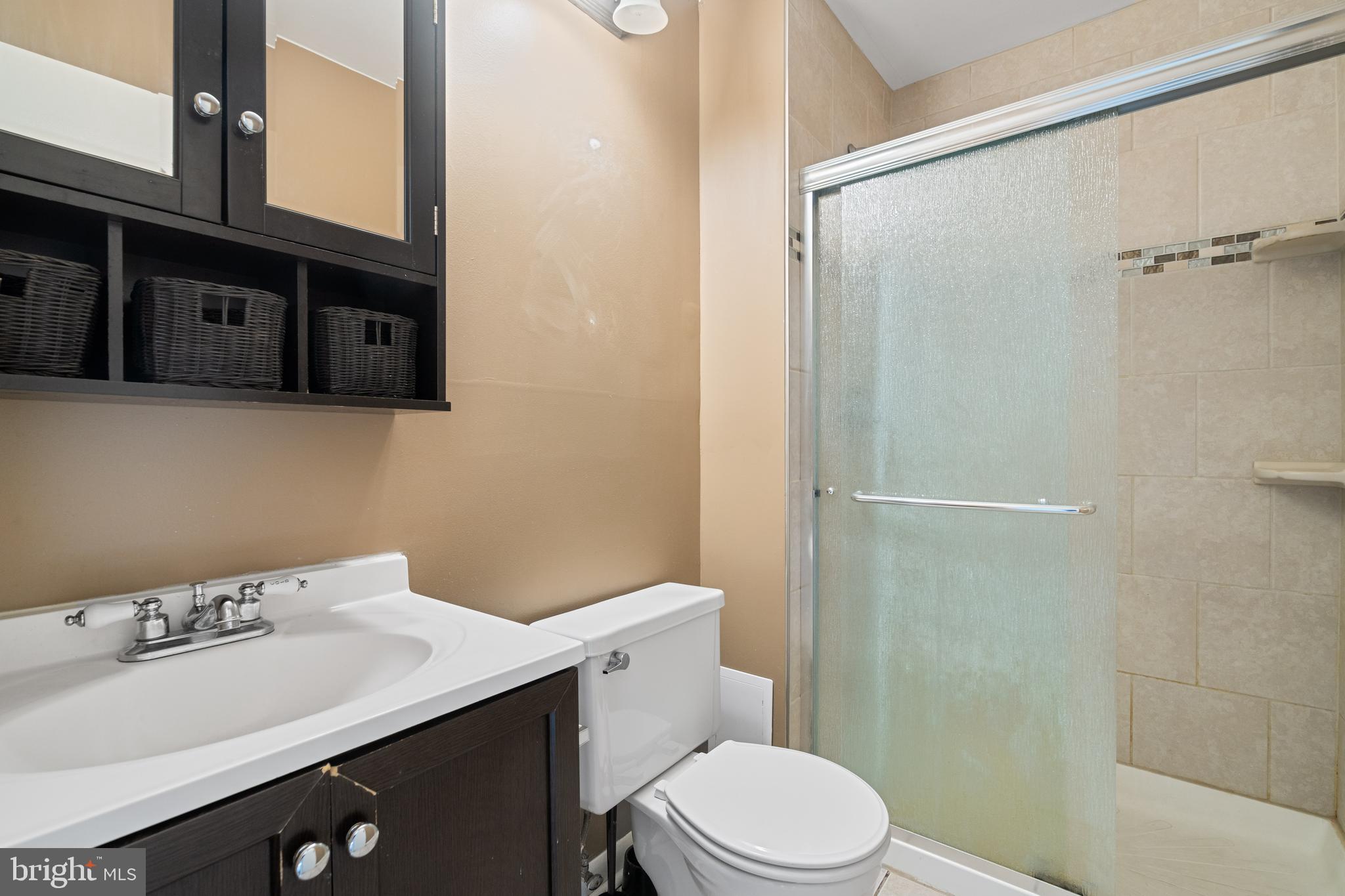 HUNT LEIGH - Residential