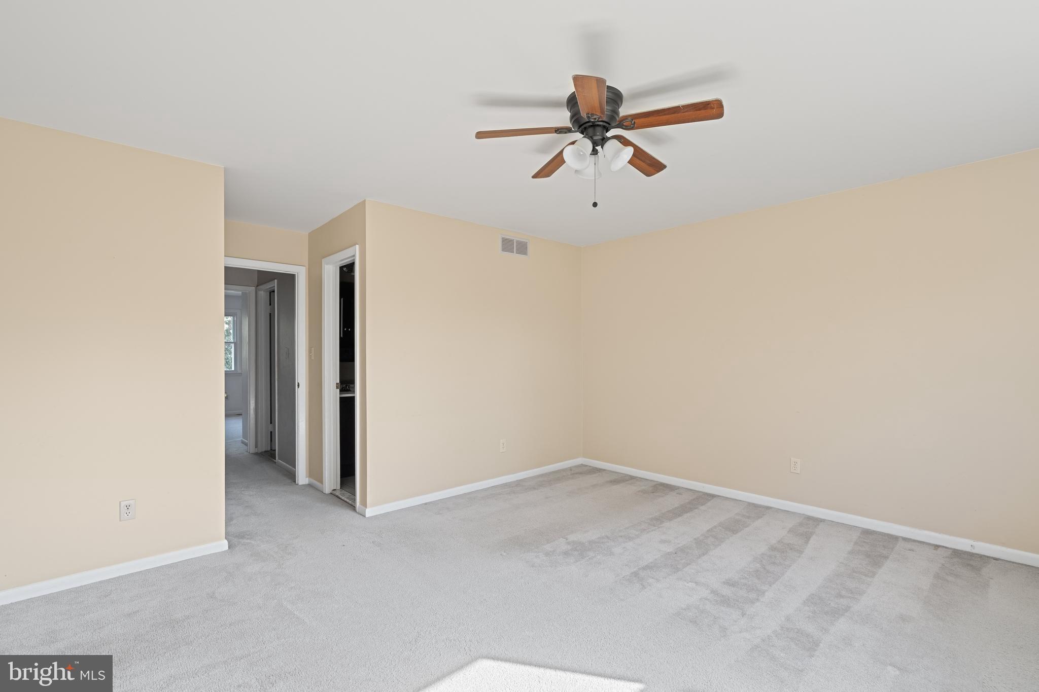 HUNT LEIGH - Residential