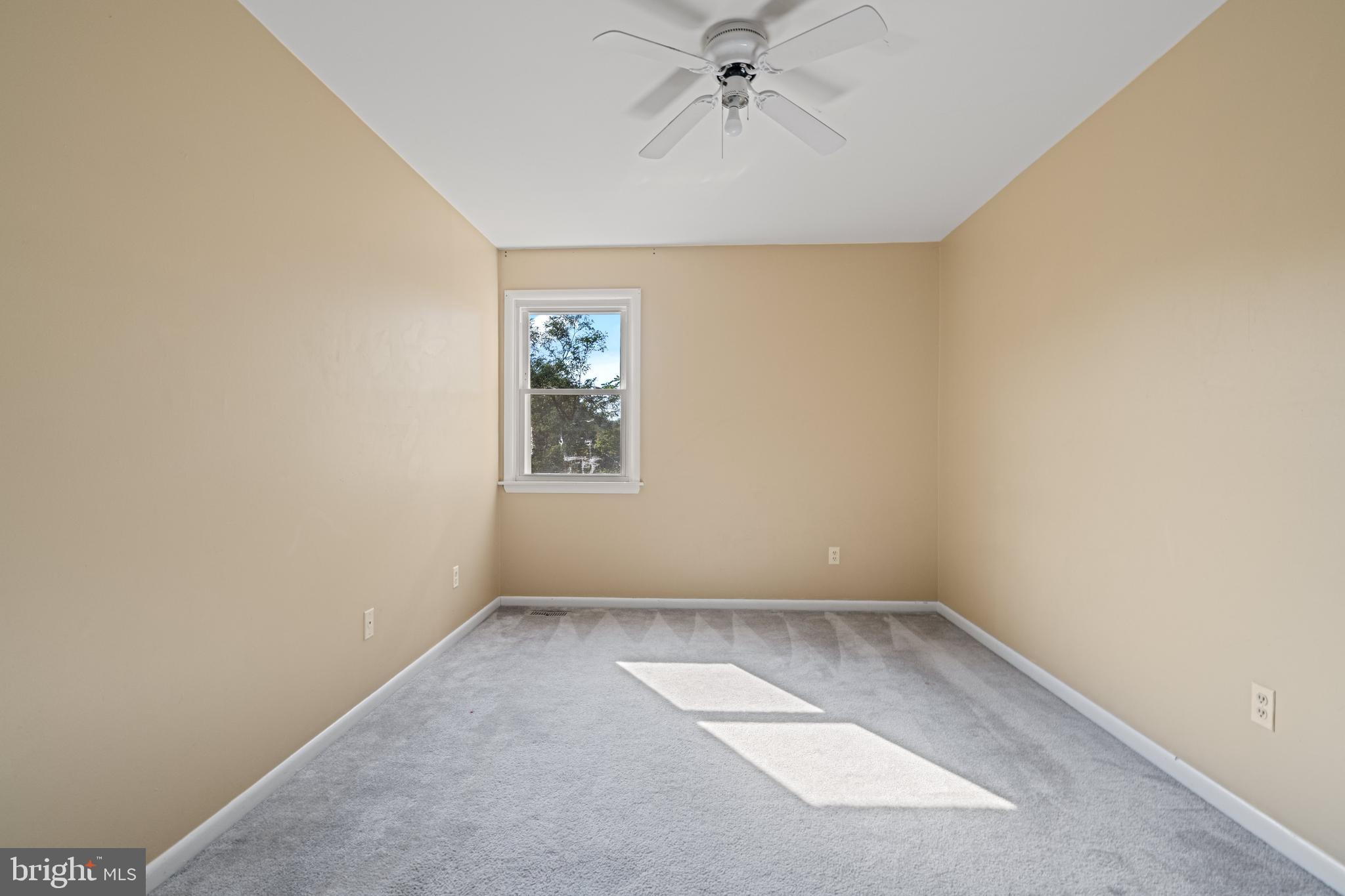 HUNT LEIGH - Residential