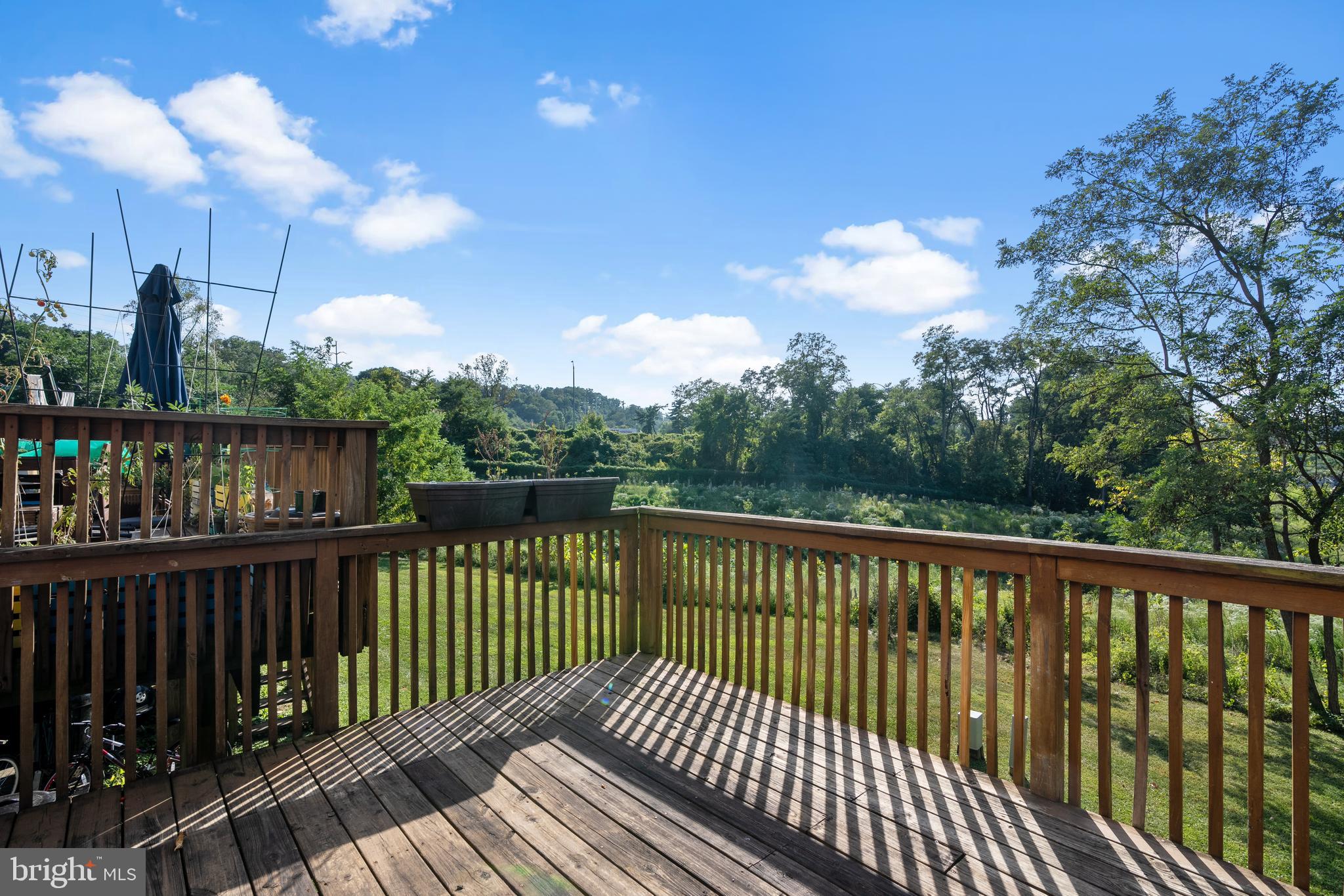 HUNT LEIGH - Residential