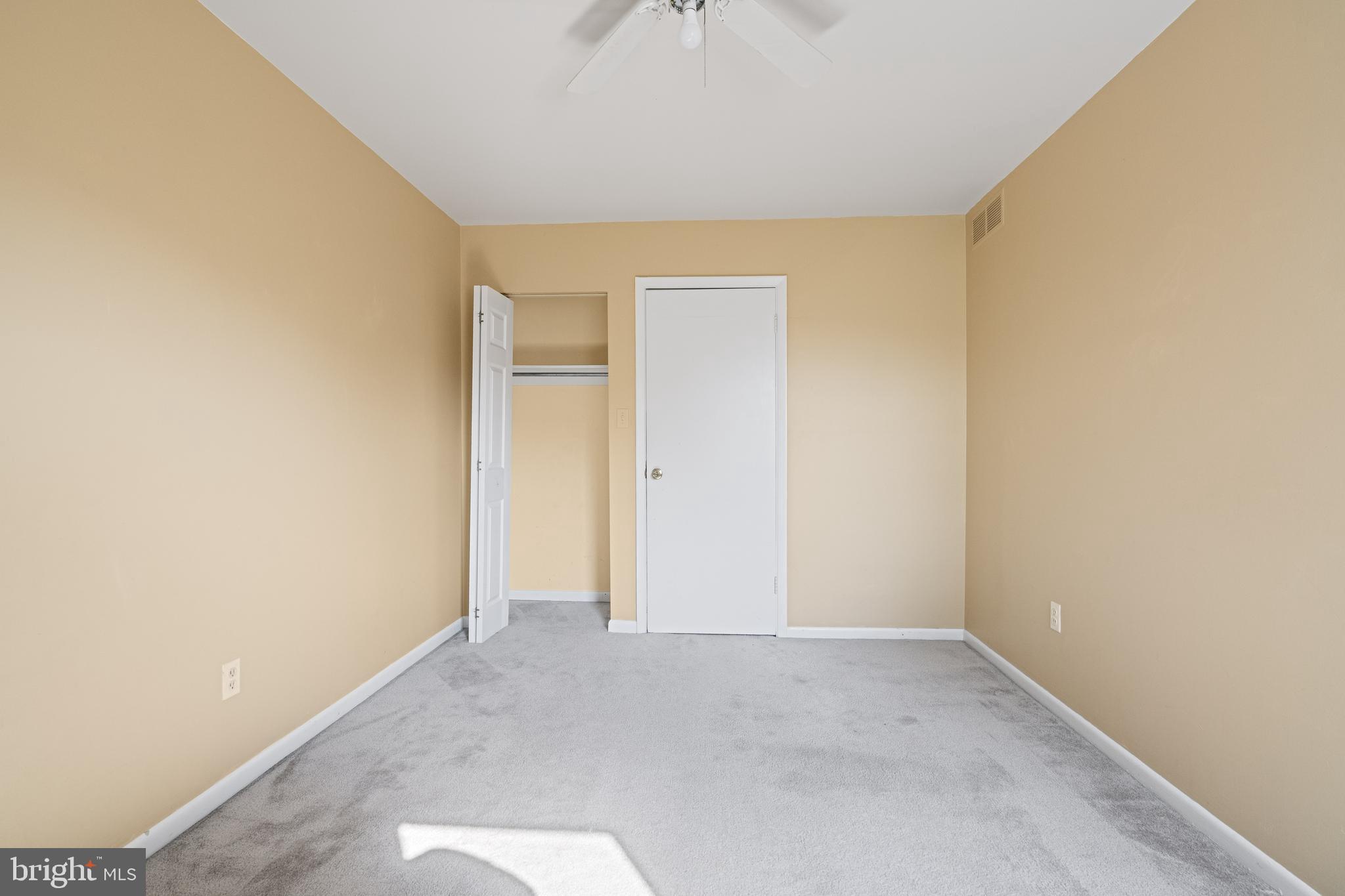 HUNT LEIGH - Residential