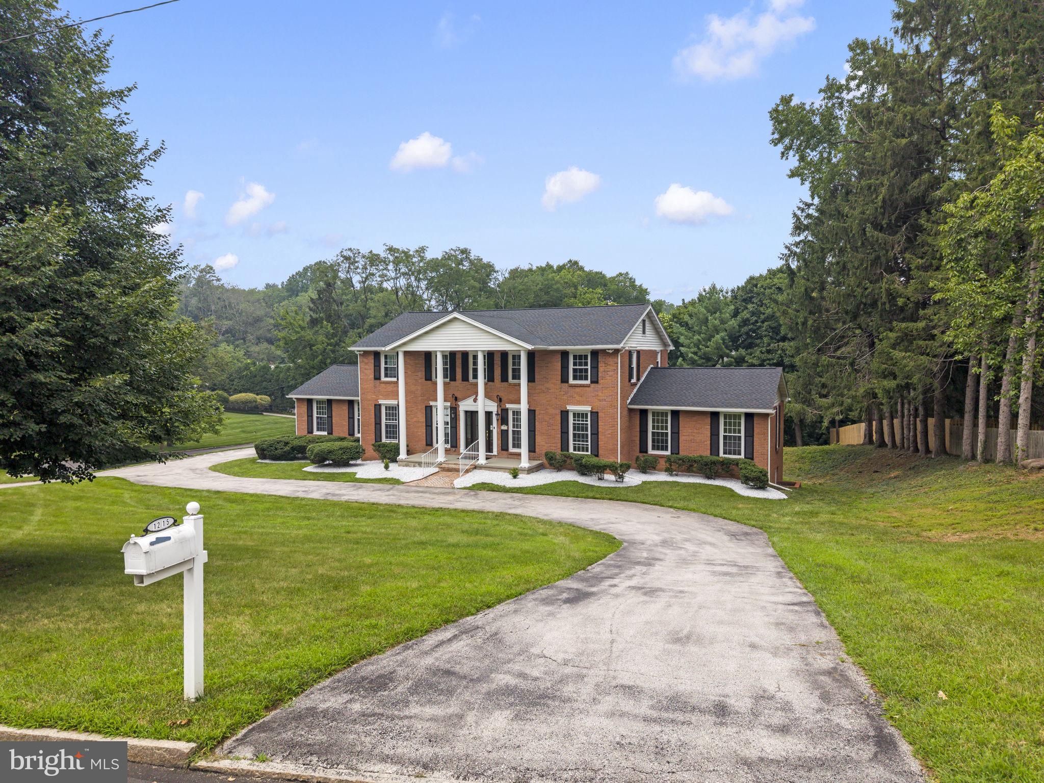 1215 CLUB HOUSE ROAD