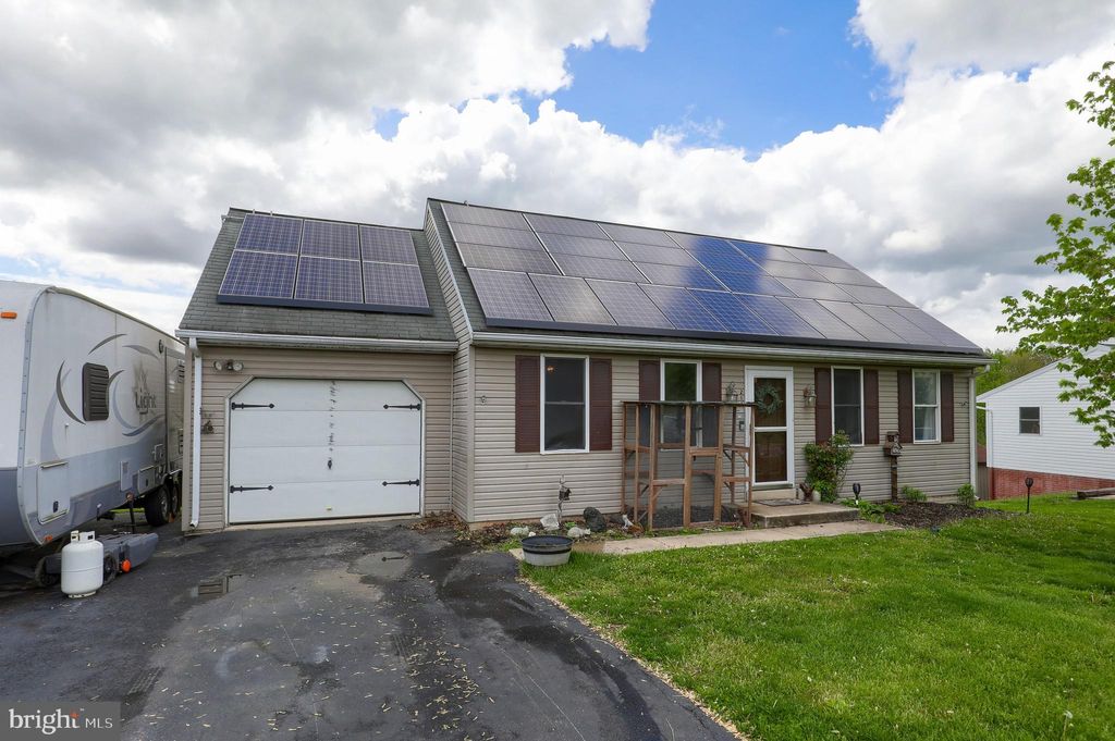 Photo of 214 N MUDDY CREEK RD, DENVER, PA 17517 (MLS # PALA2034138)