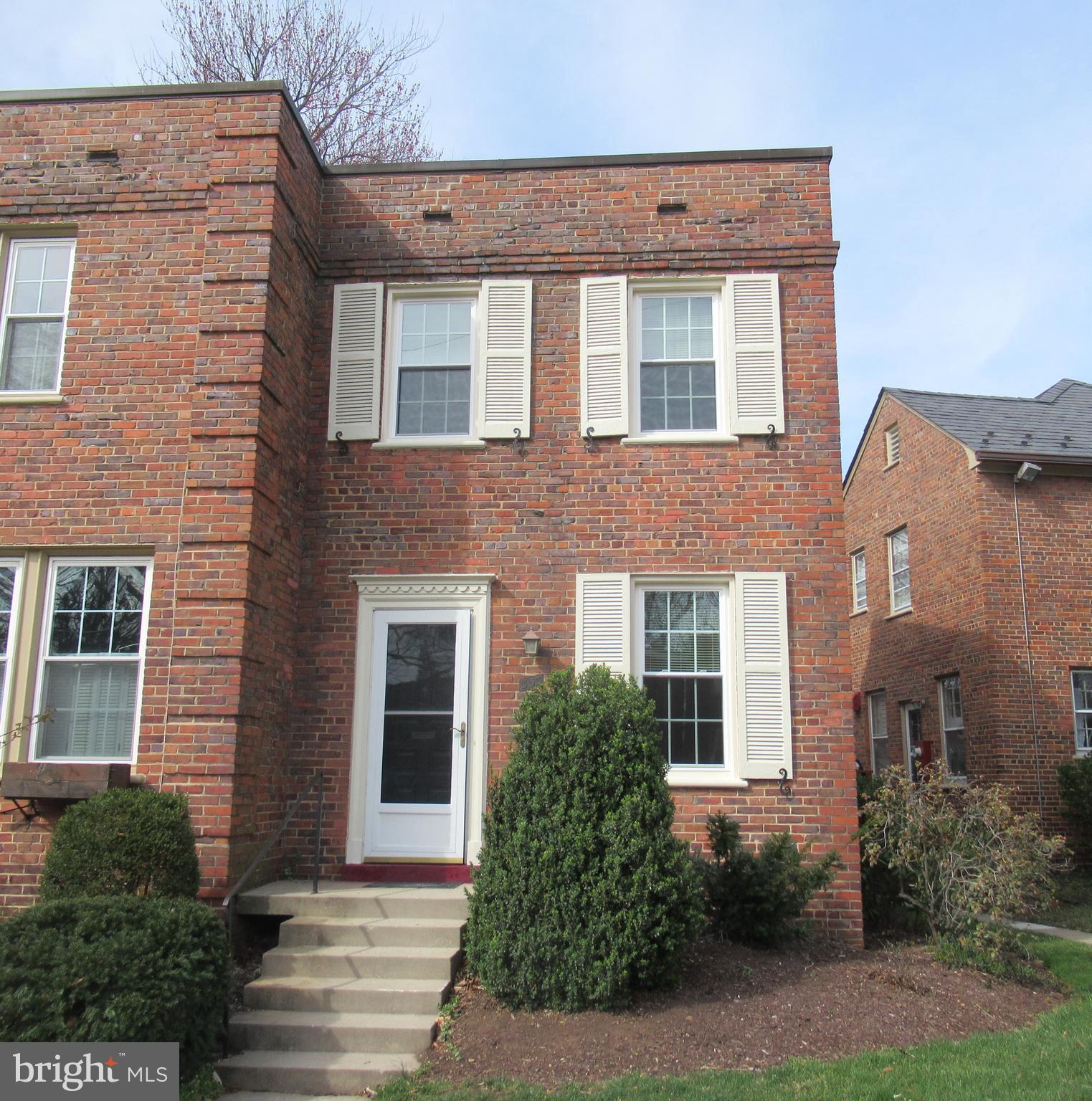 ARLINGTON VILLAGE - Residential