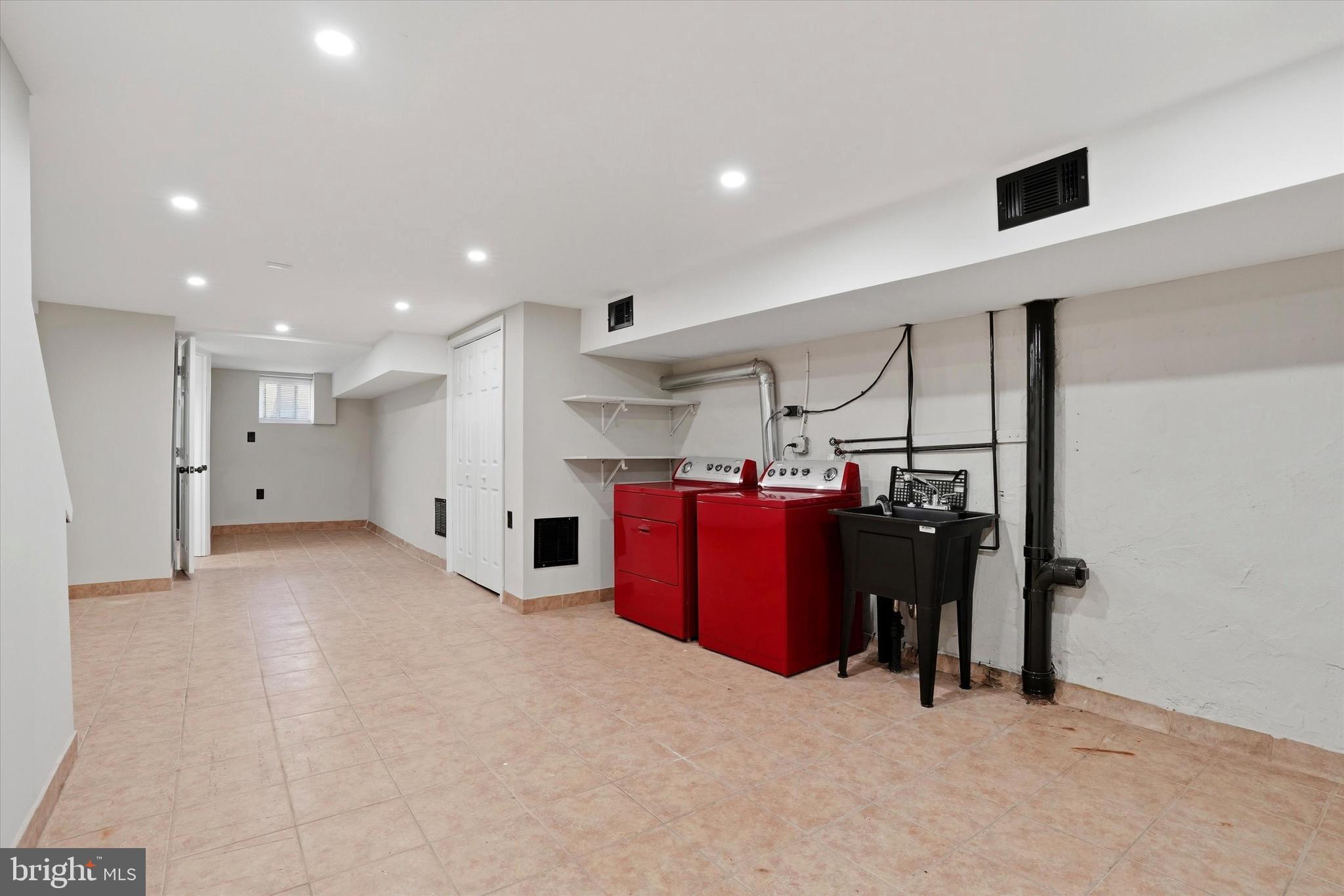 EAST MT AIRY - Residential