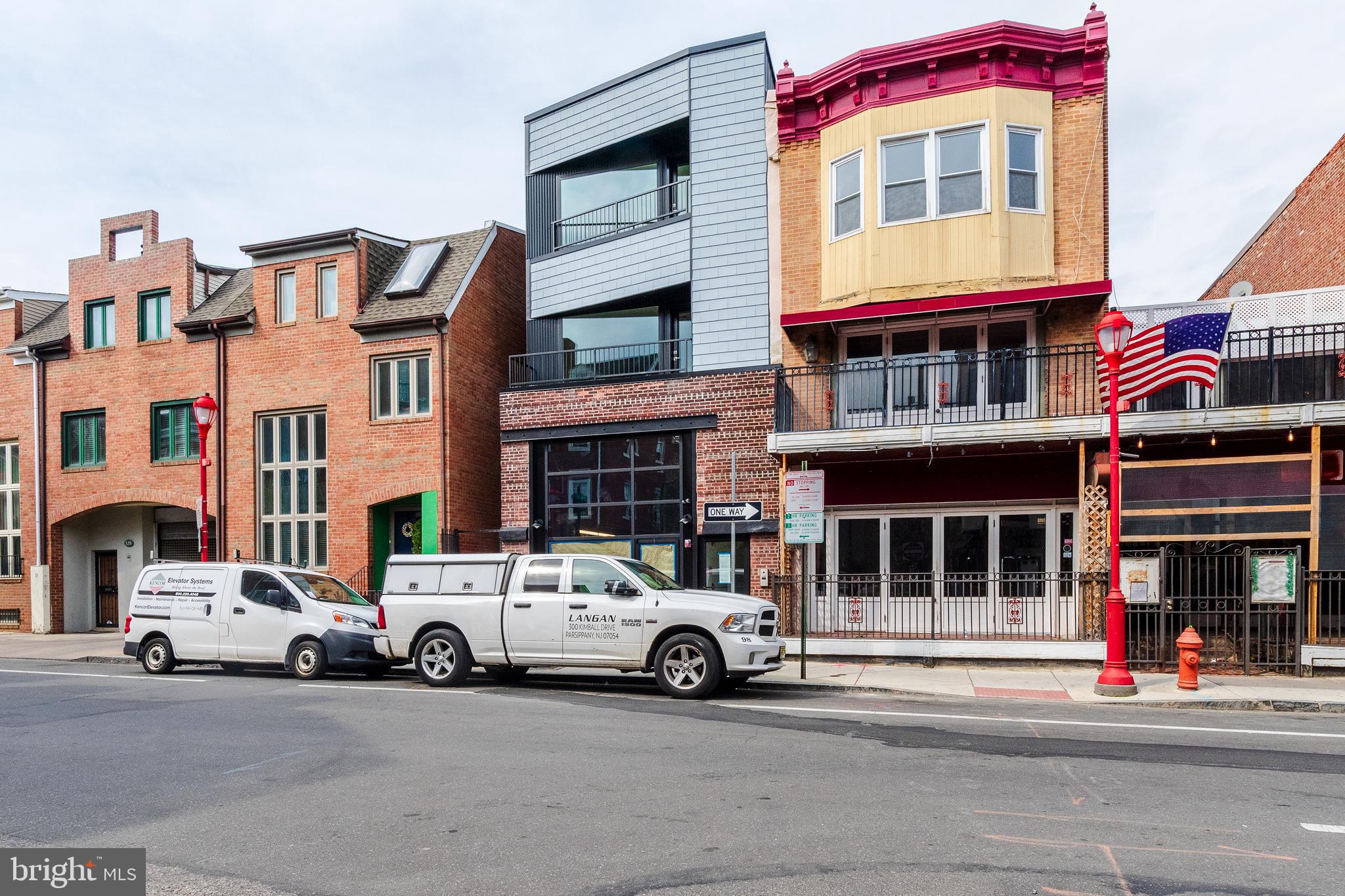 SOCIETY HILL - Residential Lease