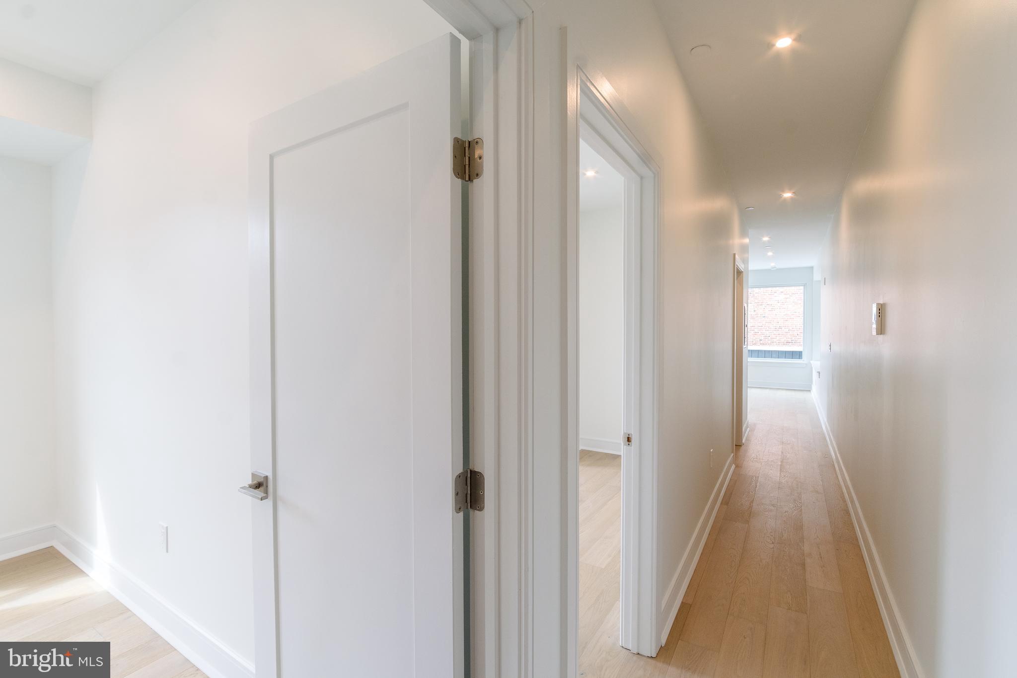 SOCIETY HILL - Residential Lease