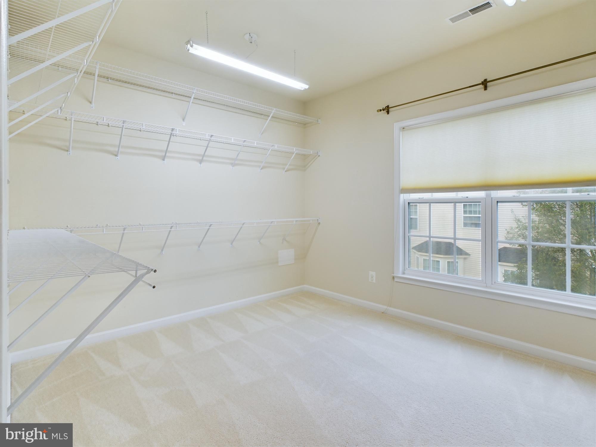 MARTINSBURG STATION - Residential