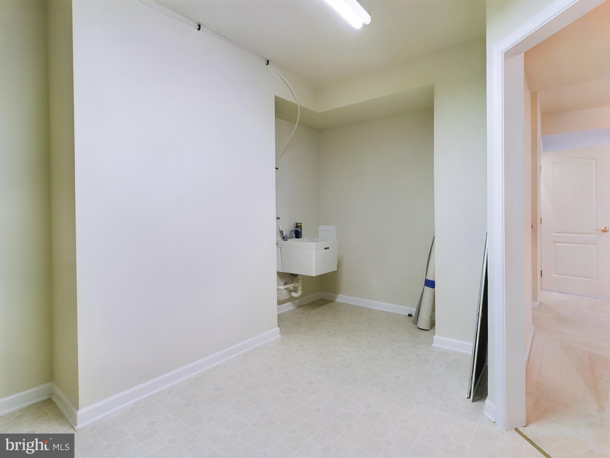 MARTINSBURG STATION - Residential