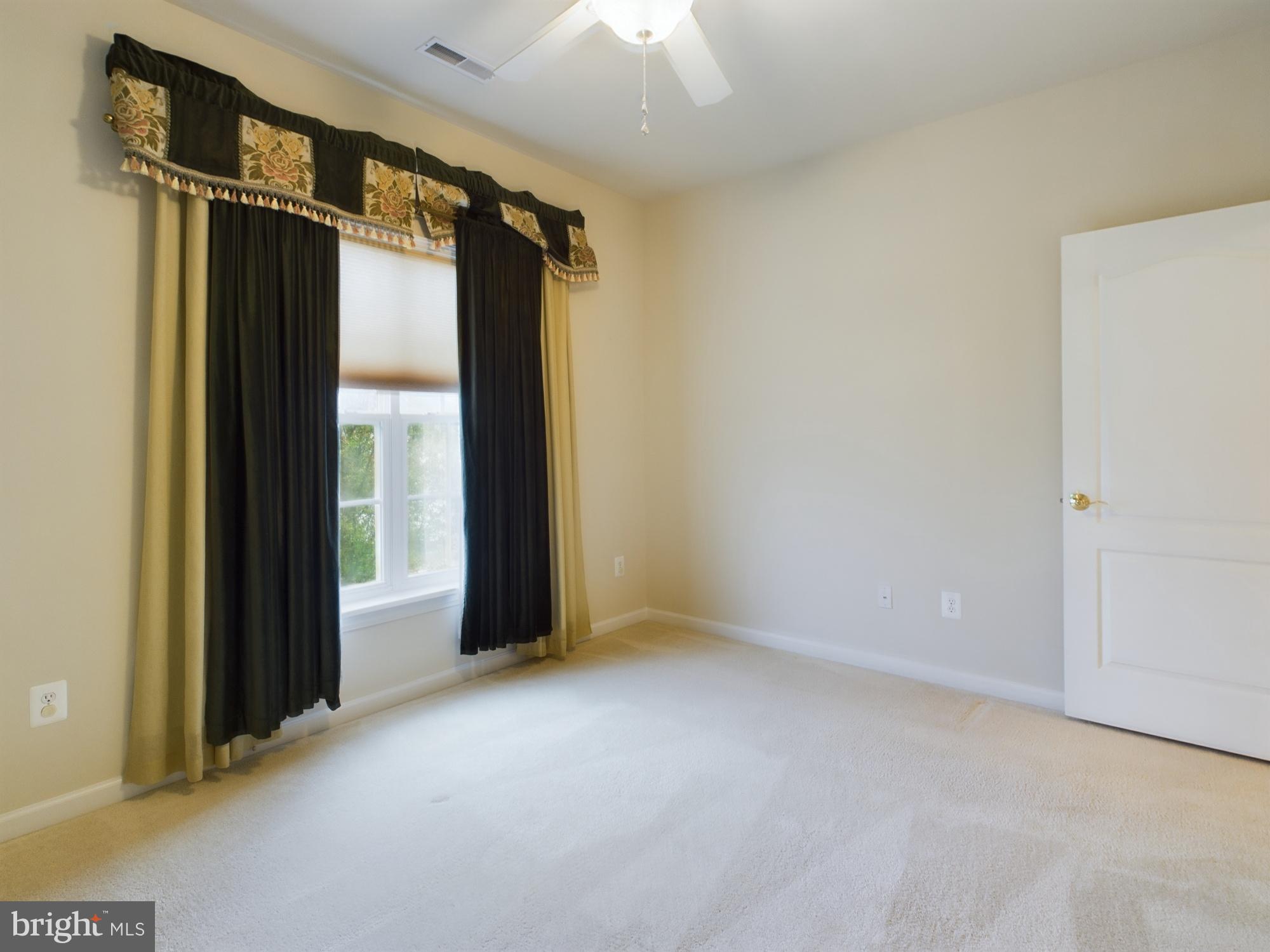 MARTINSBURG STATION - Residential