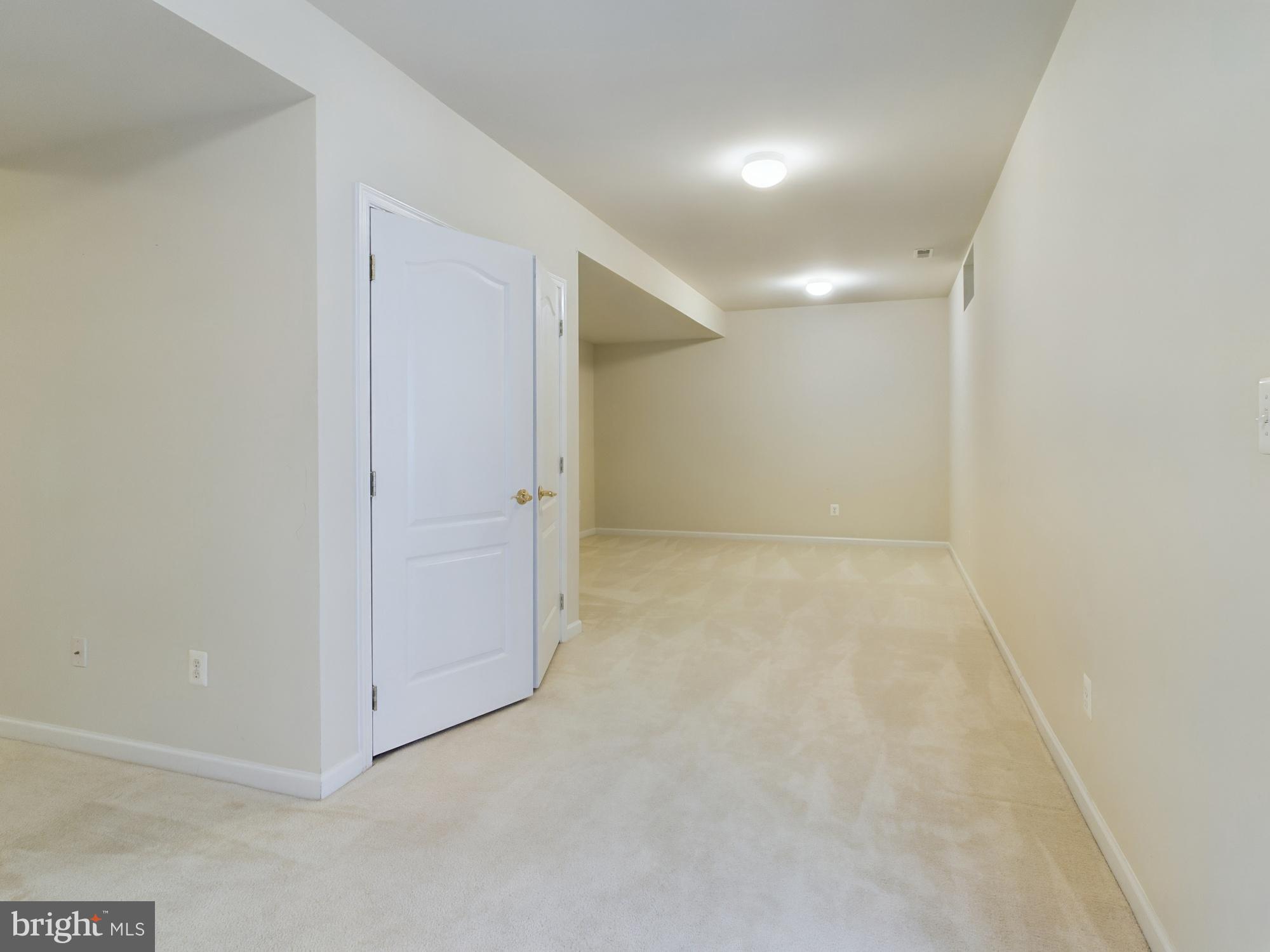 MARTINSBURG STATION - Residential