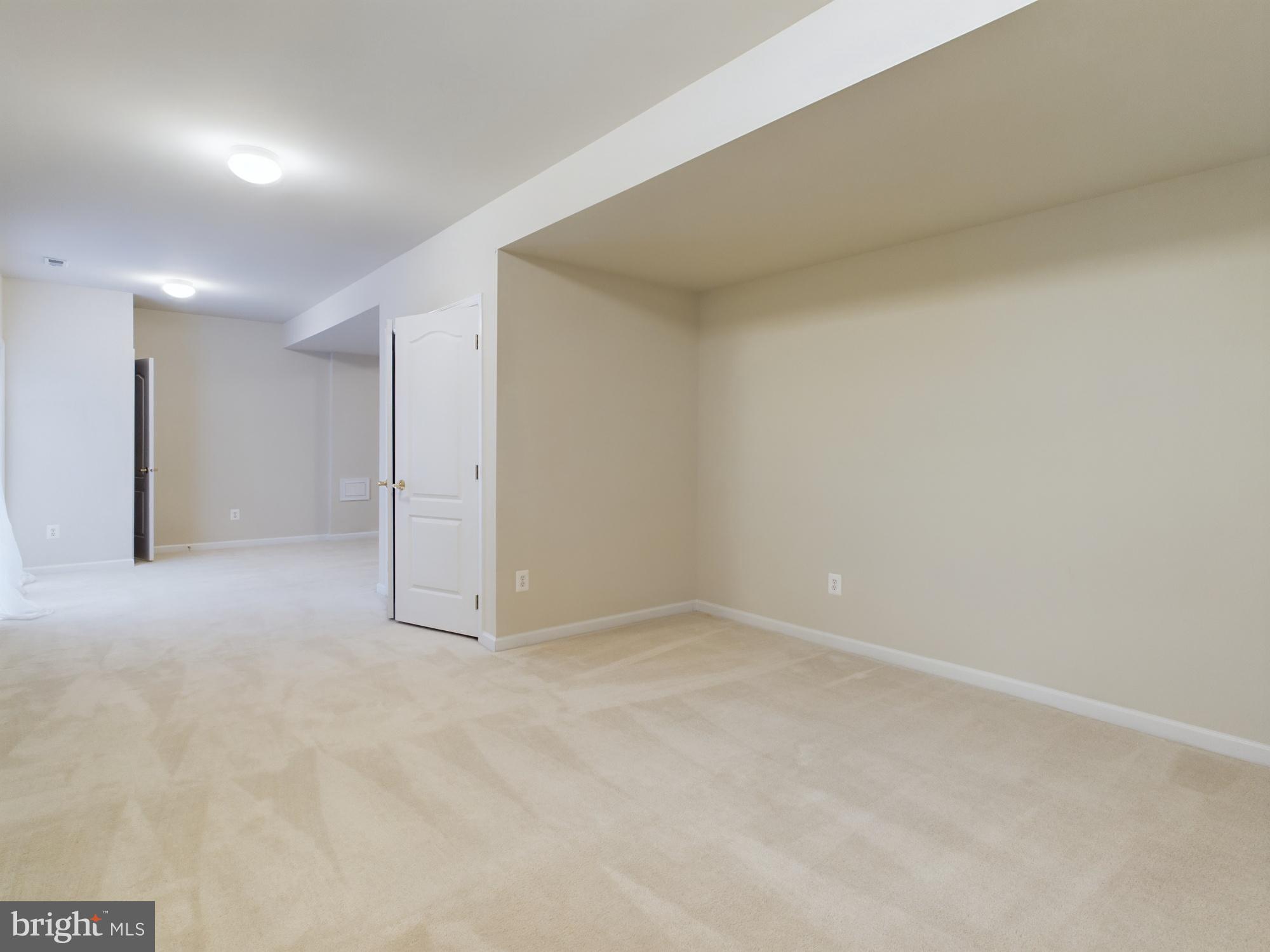 MARTINSBURG STATION - Residential