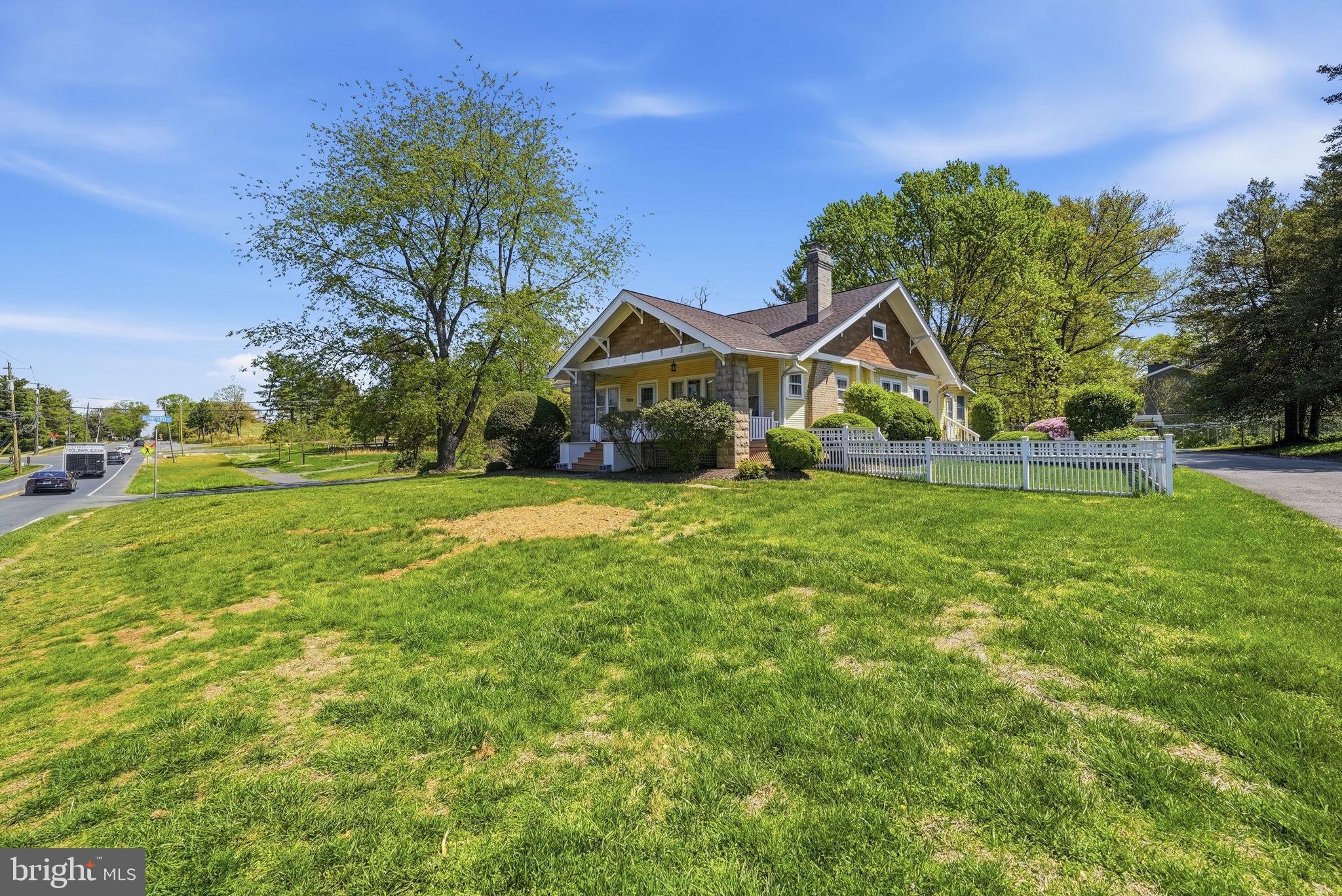 NORTH IDYLWOOD - Residential