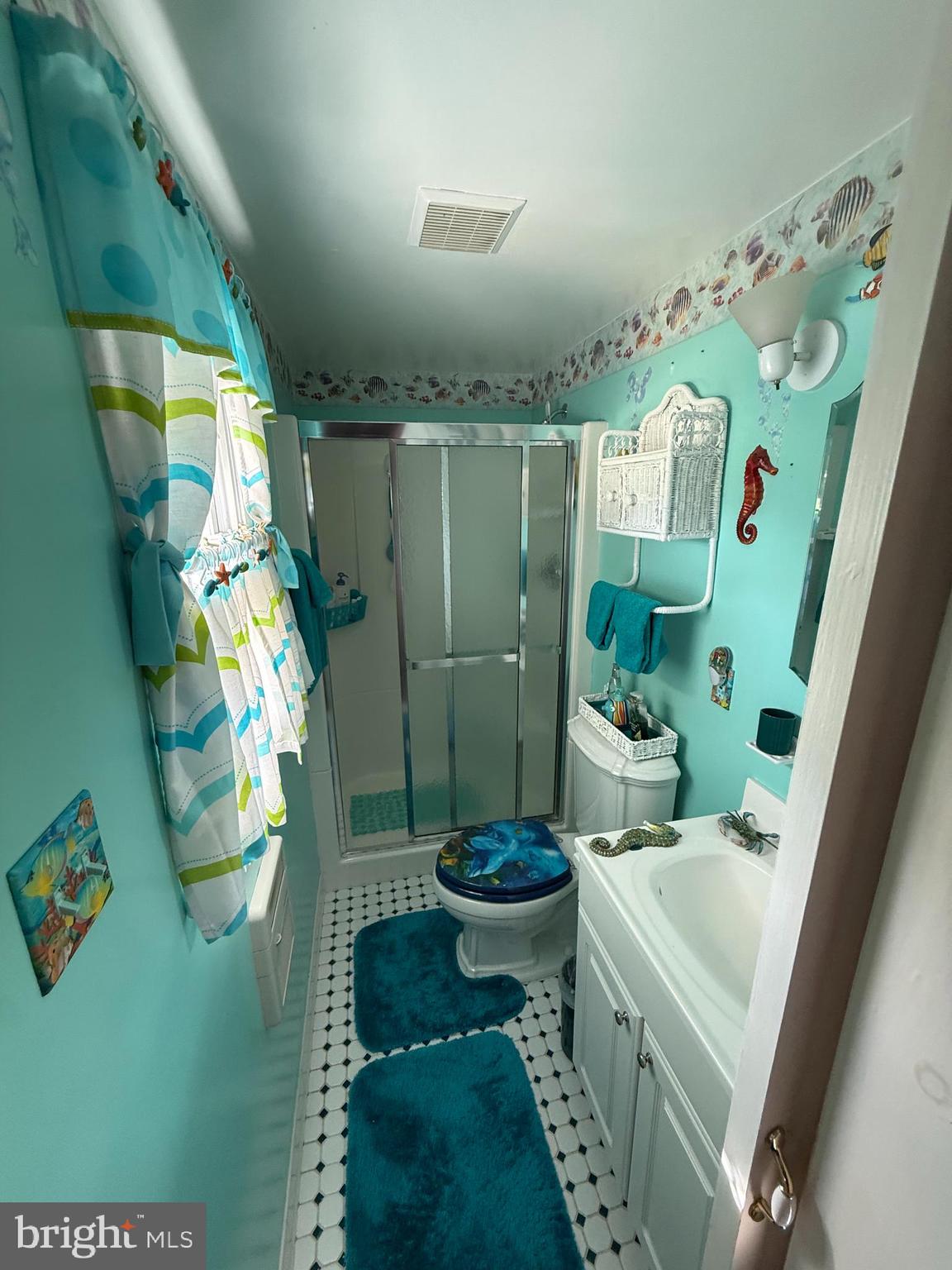 NORTH IDYLWOOD - Residential