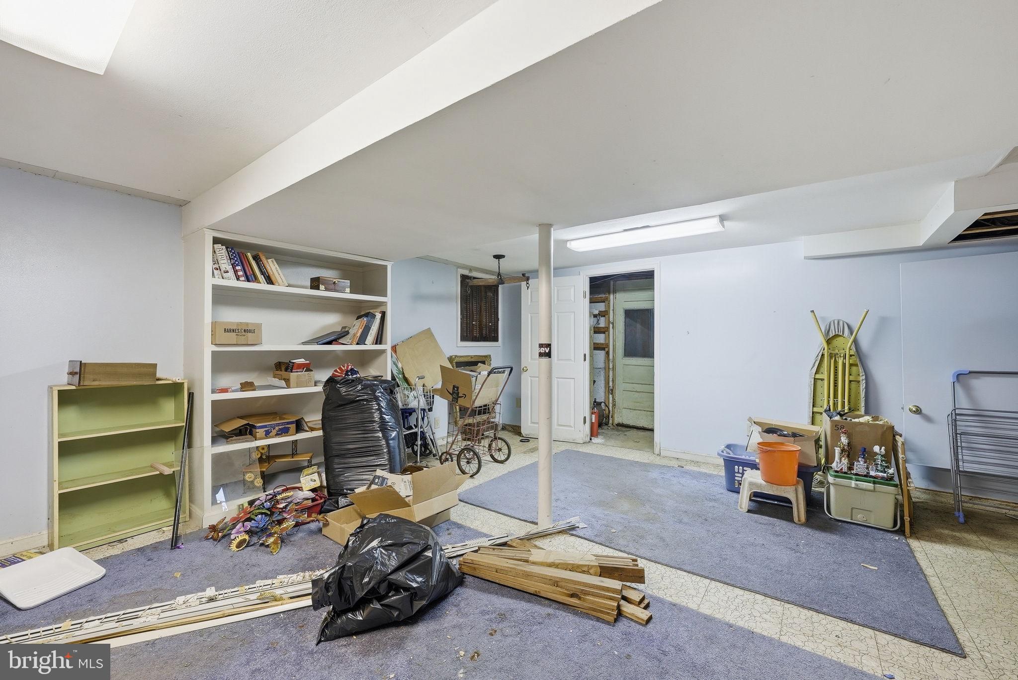 NORTH IDYLWOOD - Residential