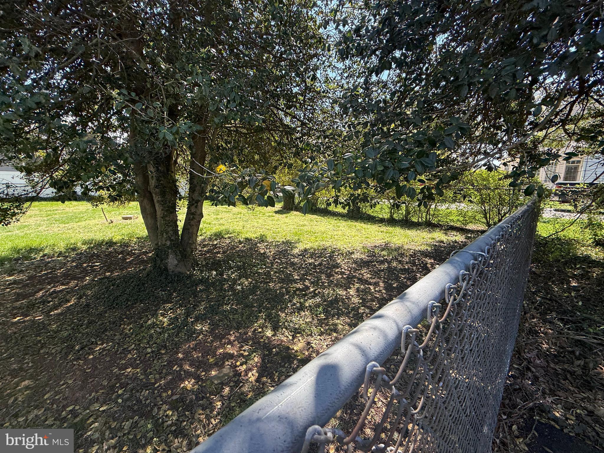 NORTH IDYLWOOD - Residential