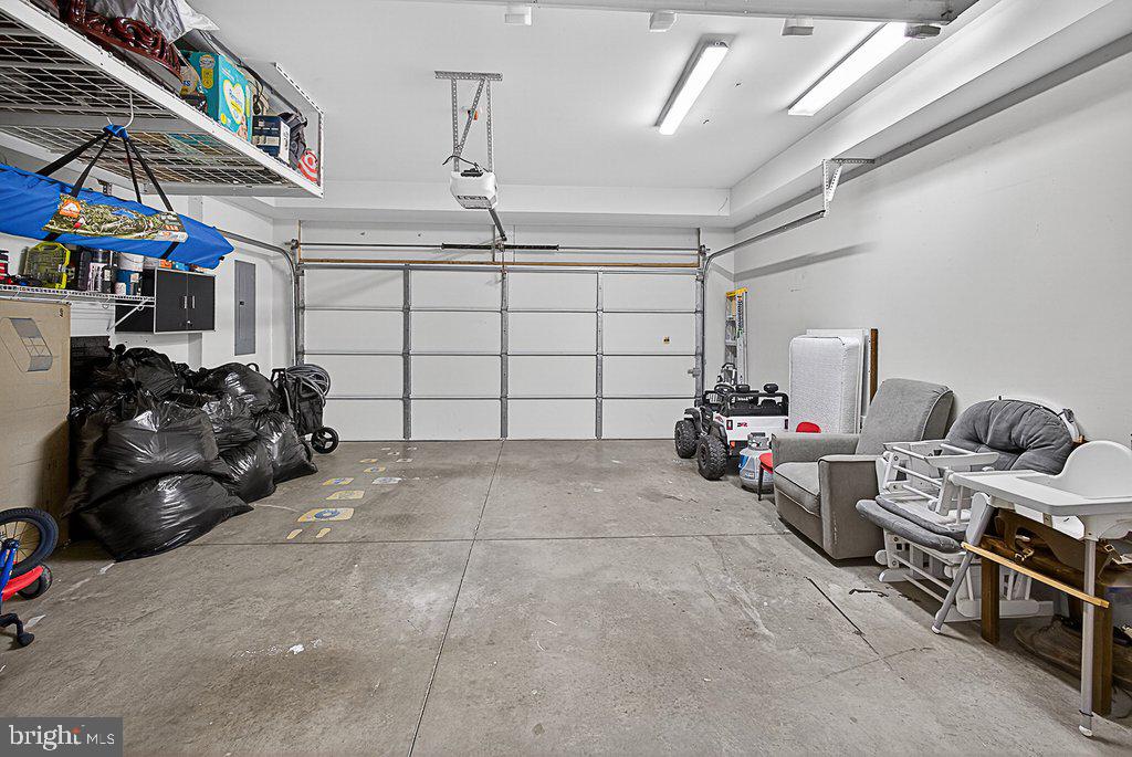 WEST BROAD VILLAGE - Residential