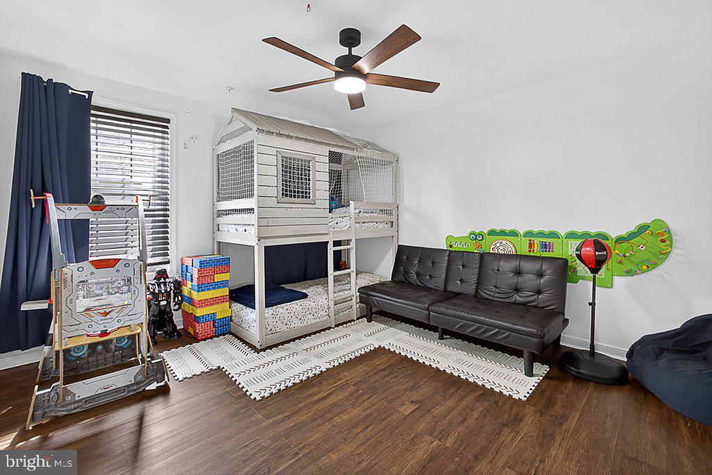 WEST BROAD VILLAGE - Residential