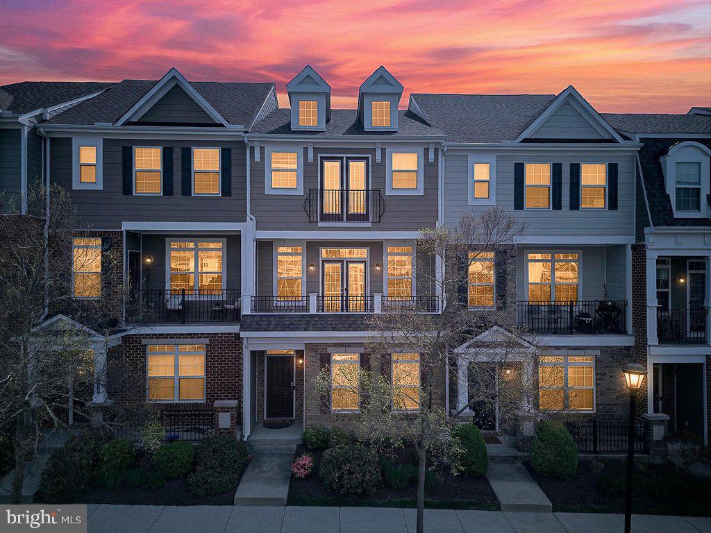 WEST BROAD VILLAGE - Residential