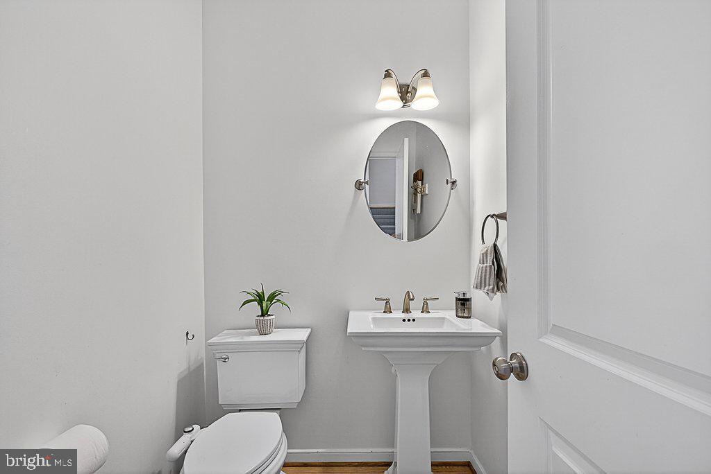 WEST BROAD VILLAGE - Residential