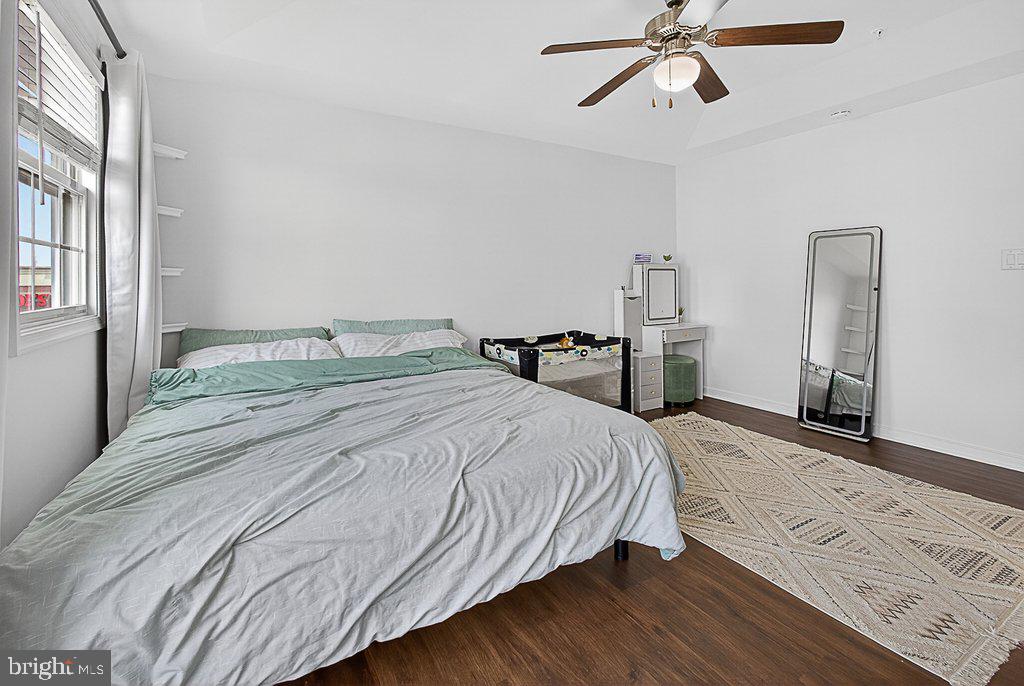 WEST BROAD VILLAGE - Residential