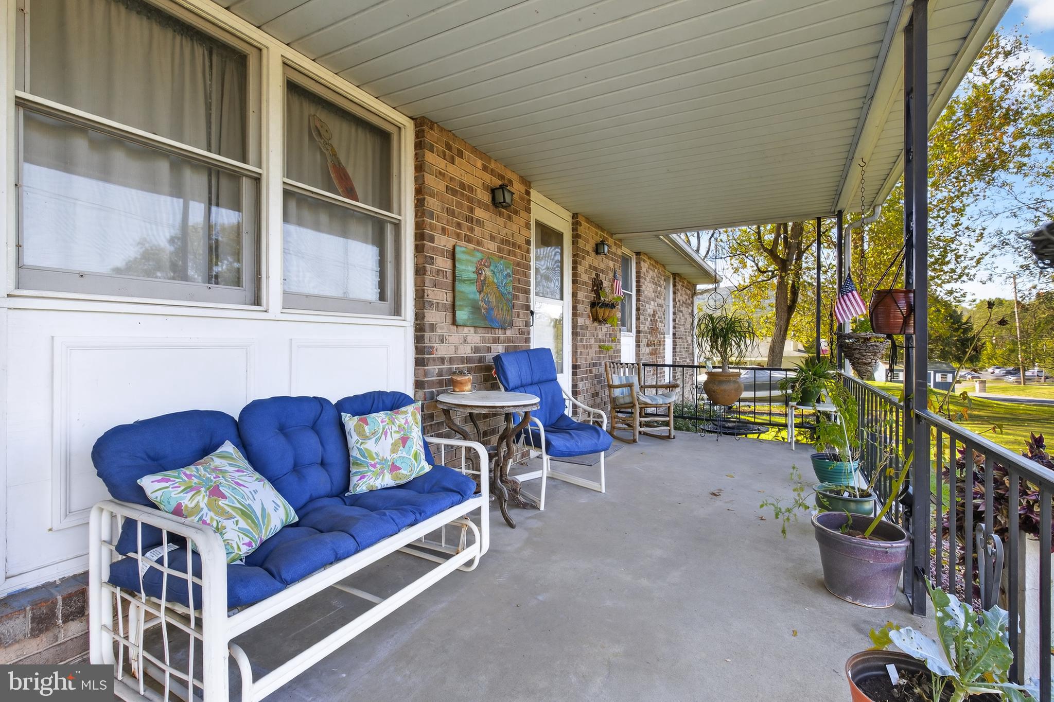 34 DEPPEN DRIVE