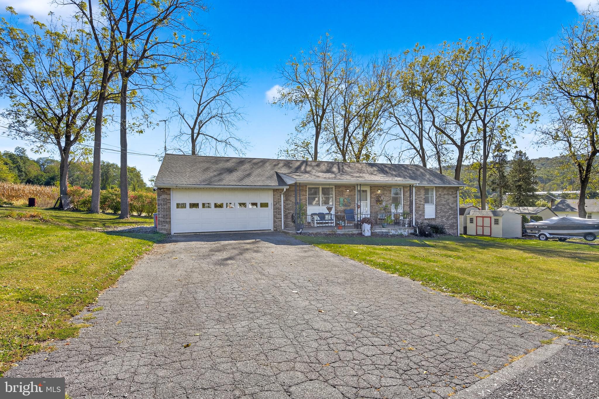 34 DEPPEN DRIVE