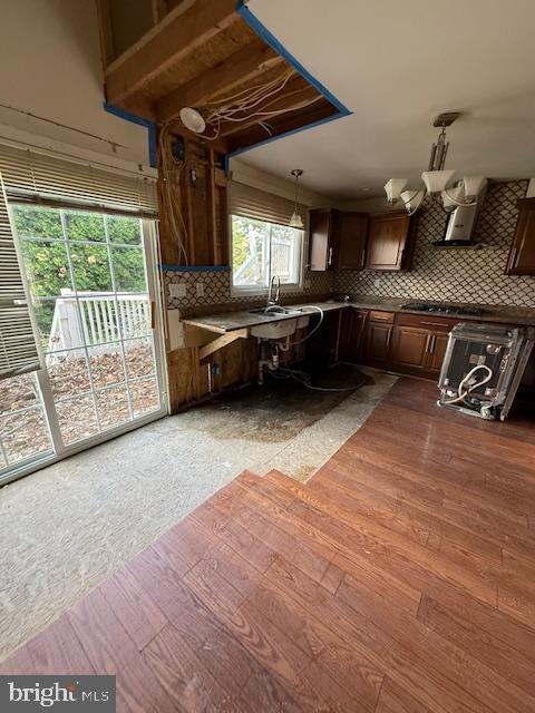 PHILADELPHIA - Residential