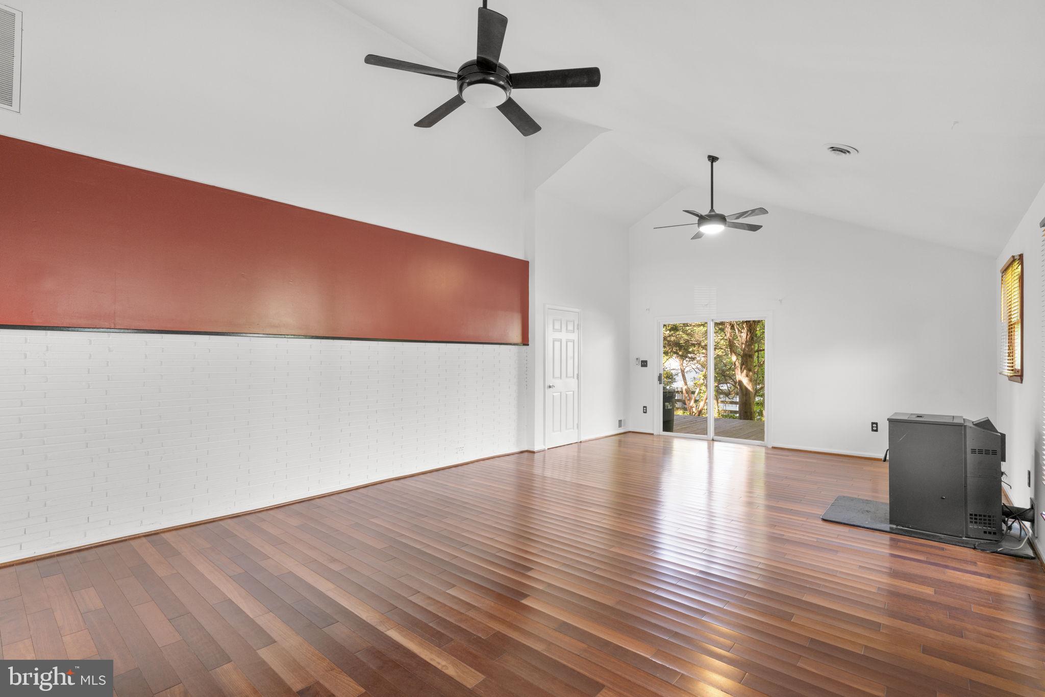 KNOLLWOOD - Residential