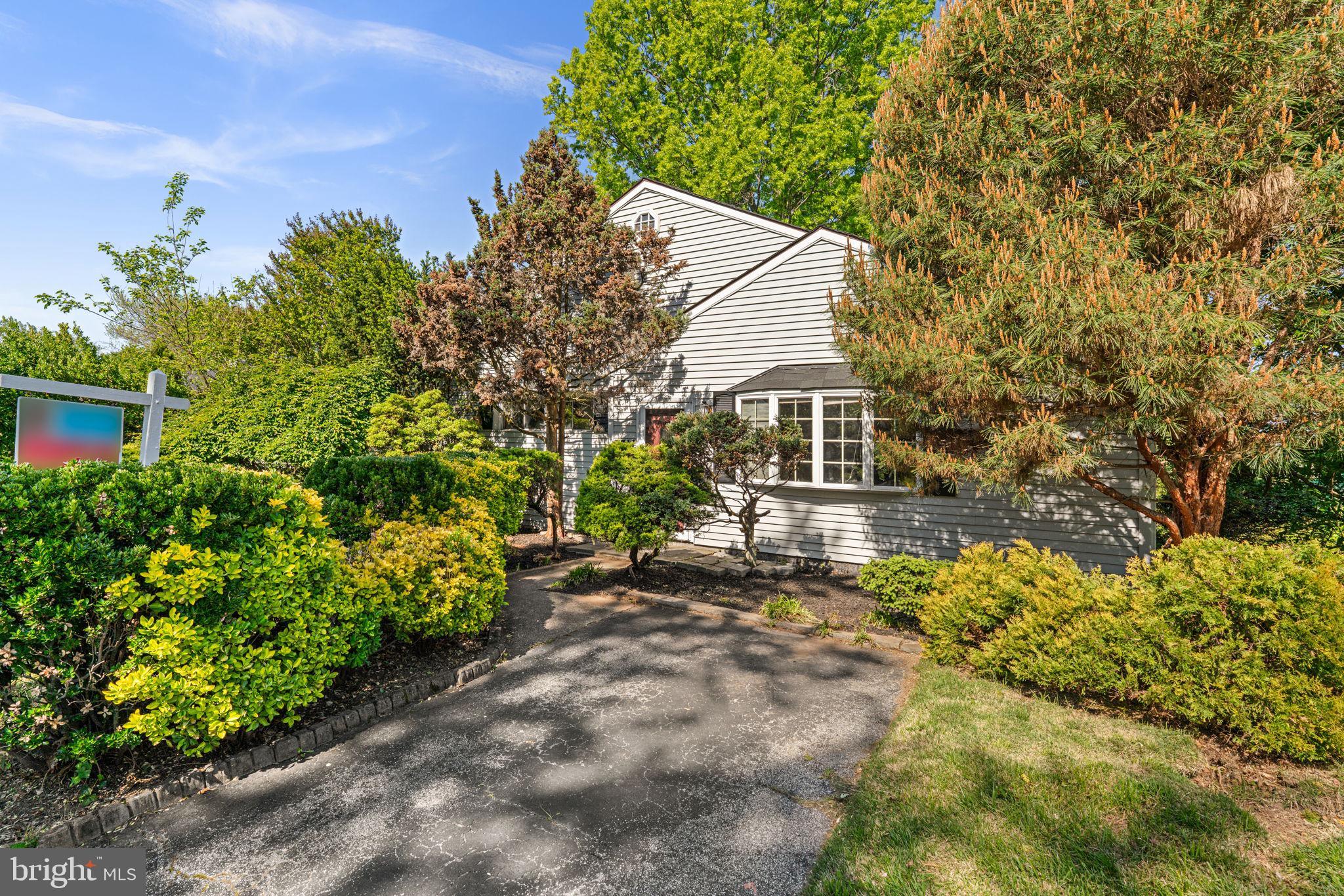 KNOLLWOOD - Residential
