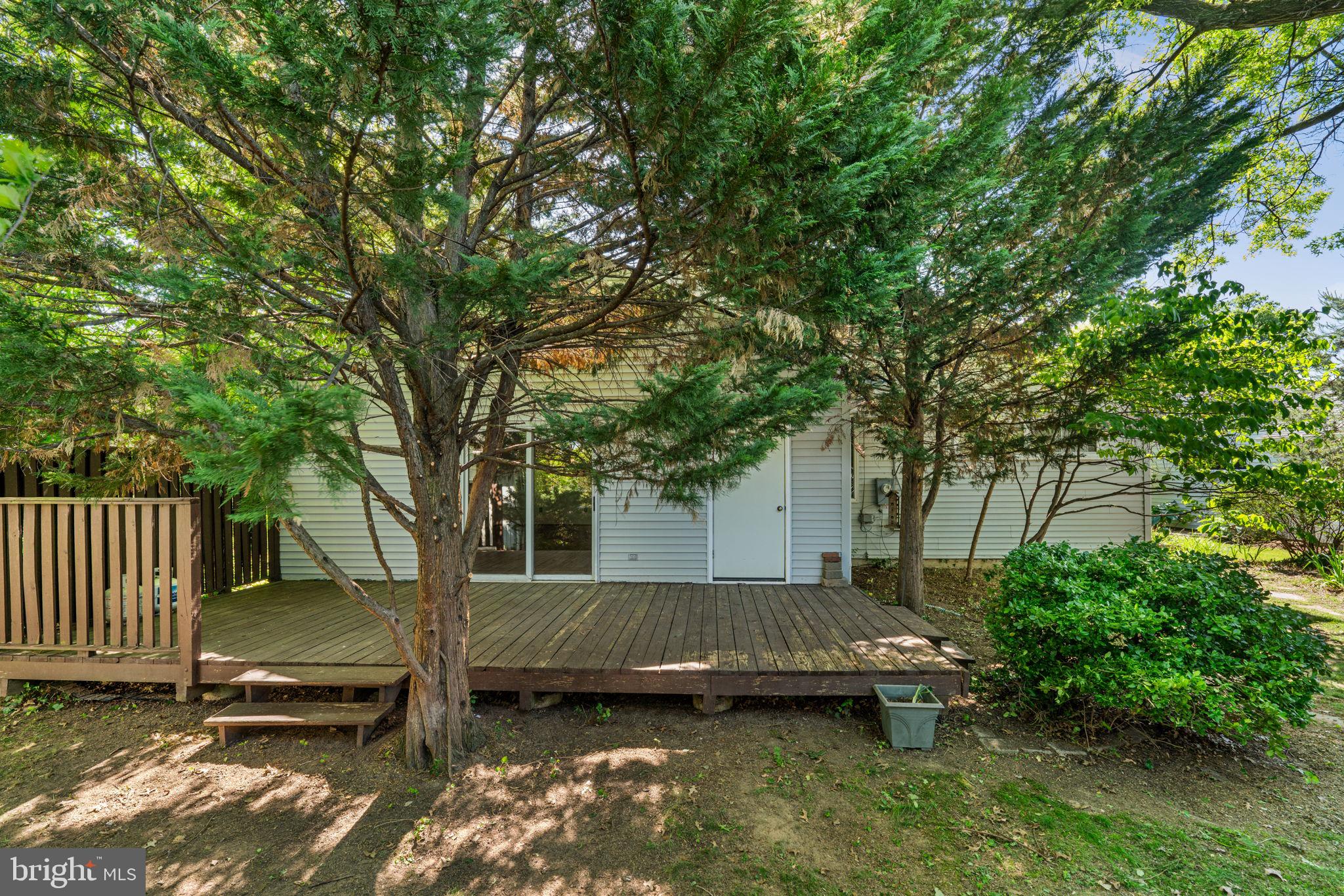 KNOLLWOOD - Residential