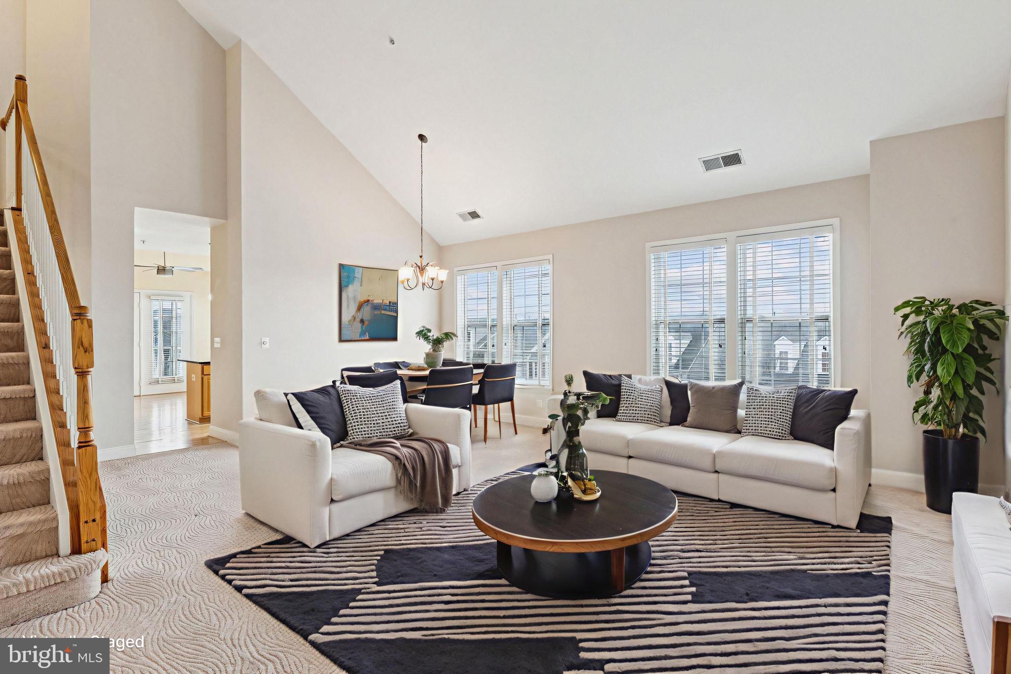 305 REDLAND BOULEVARD 402