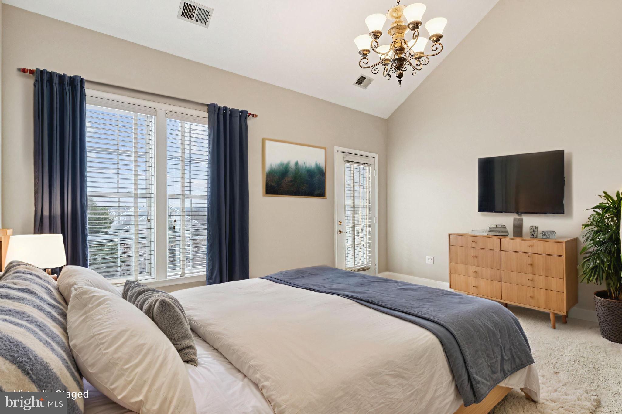 KING FARM - Residential