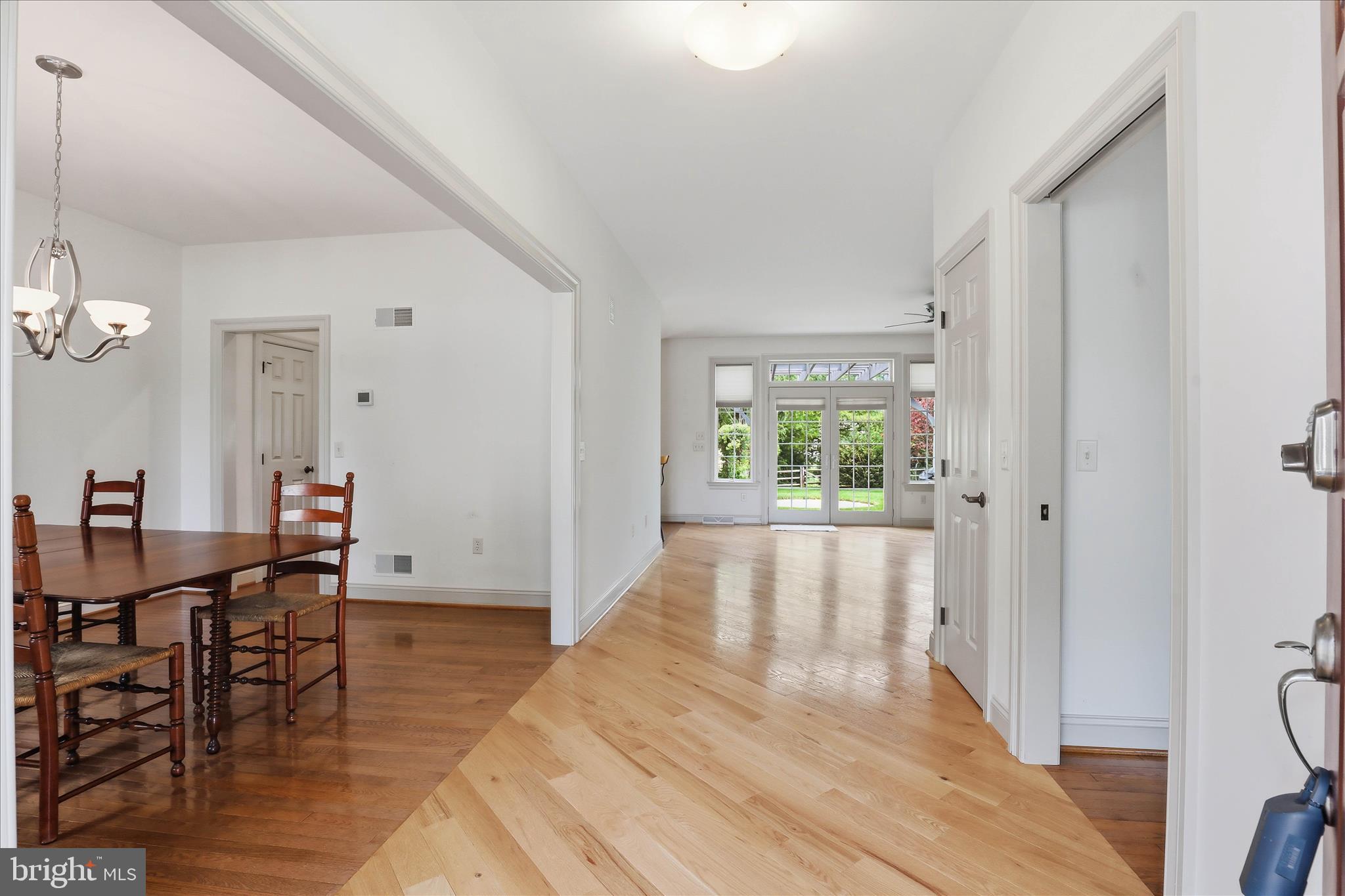 2271 PORTER WAY