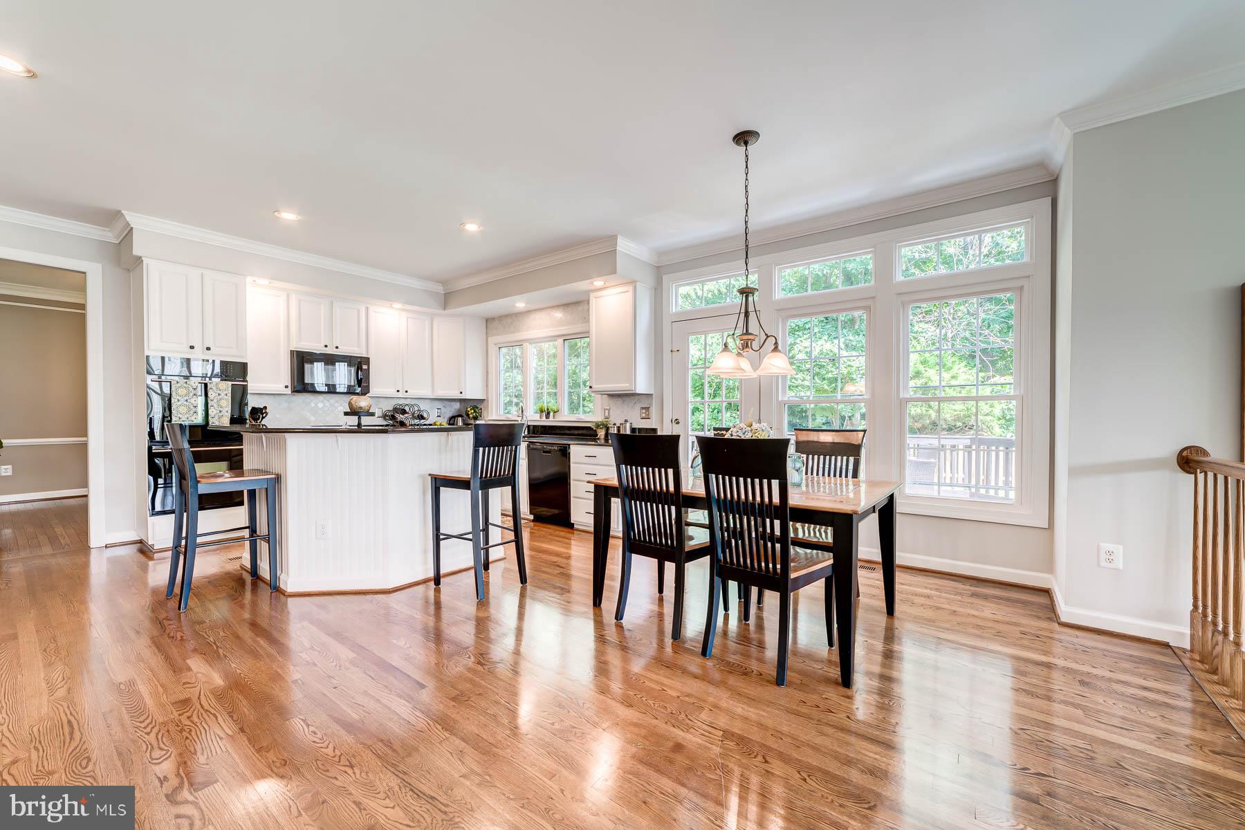 FAIR LAKES GLEN - Residential