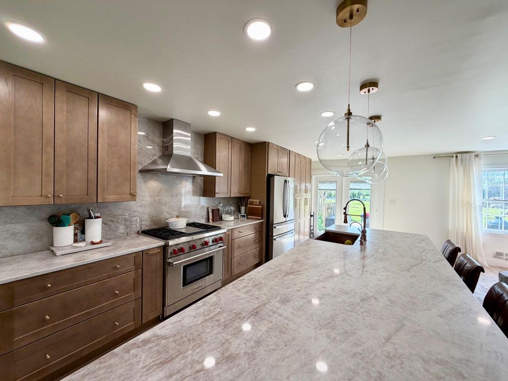 Photo of 2522 Little River Road, HAYMARKET, VA 20169 (MLS # VAPW2118186)