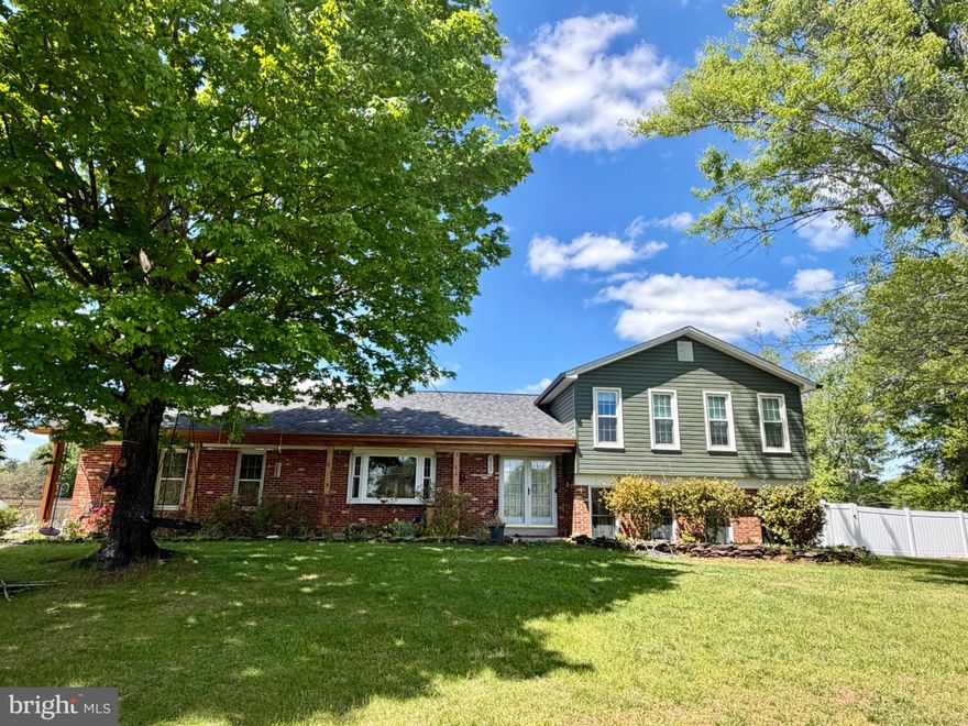 Beautiful, well-maintained home in the highly desirable Haymarket area—offering peaceful country living with the convenience of nearby suburban amenities. Set on a sprawling 1.5-acre fenced lot with no HOA, this stunning almost 2,400 sq ft home offers the perfect blend of space, style, and freedom. Step inside to a brand-new kitchen featuring a show-stopping 12’ quartz island & High End 36" Gas Stove—ideal for gathering, cooking, and entertaining with ease.

With 4 bedrooms and 2.5 baths, this home is thoughtfully designed for both comfort and functionality. The open layout flows seamlessly to your outdoor oasis, where you can unwind by the pool and enjoy cozy evenings around the fire.

Bring all your toys—boats, RVs, and more—there’s room for it all. This is the lifestyle you’ve been waiting for: private, inviting, and built for making memories.

Professional pictures coming soon.

Some updates:

Check out these updates!! 

Well 2013
New garage doors 2014
New Roof 2015; 
New Septic Tank 2018; 
New Asphalt Driveway 2018 (sealed in 2019); 

New Attic Insulation 2022
New Appliances 2025
New Siding with insulation 2025
New Gutters 2026
Whole Home filtration/softening/UV sterilization 2025
New Pool Pump 2025 
New Sub Panel 
 
Updated Windows throughout (except 1 spare bedroom & LR) including a brand new Bay window in the kitchen; 

Completely remodeled kitchen.

Bathroom updates and remodeled.