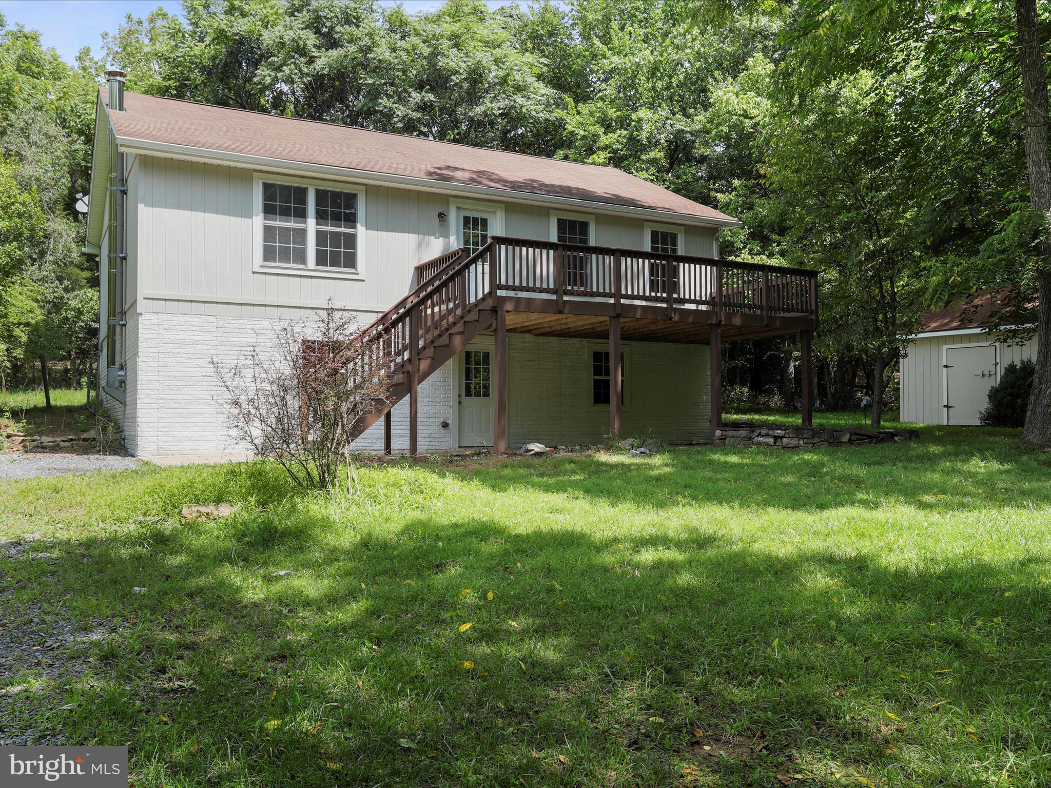 RIVERSIDE ACRES - Residential